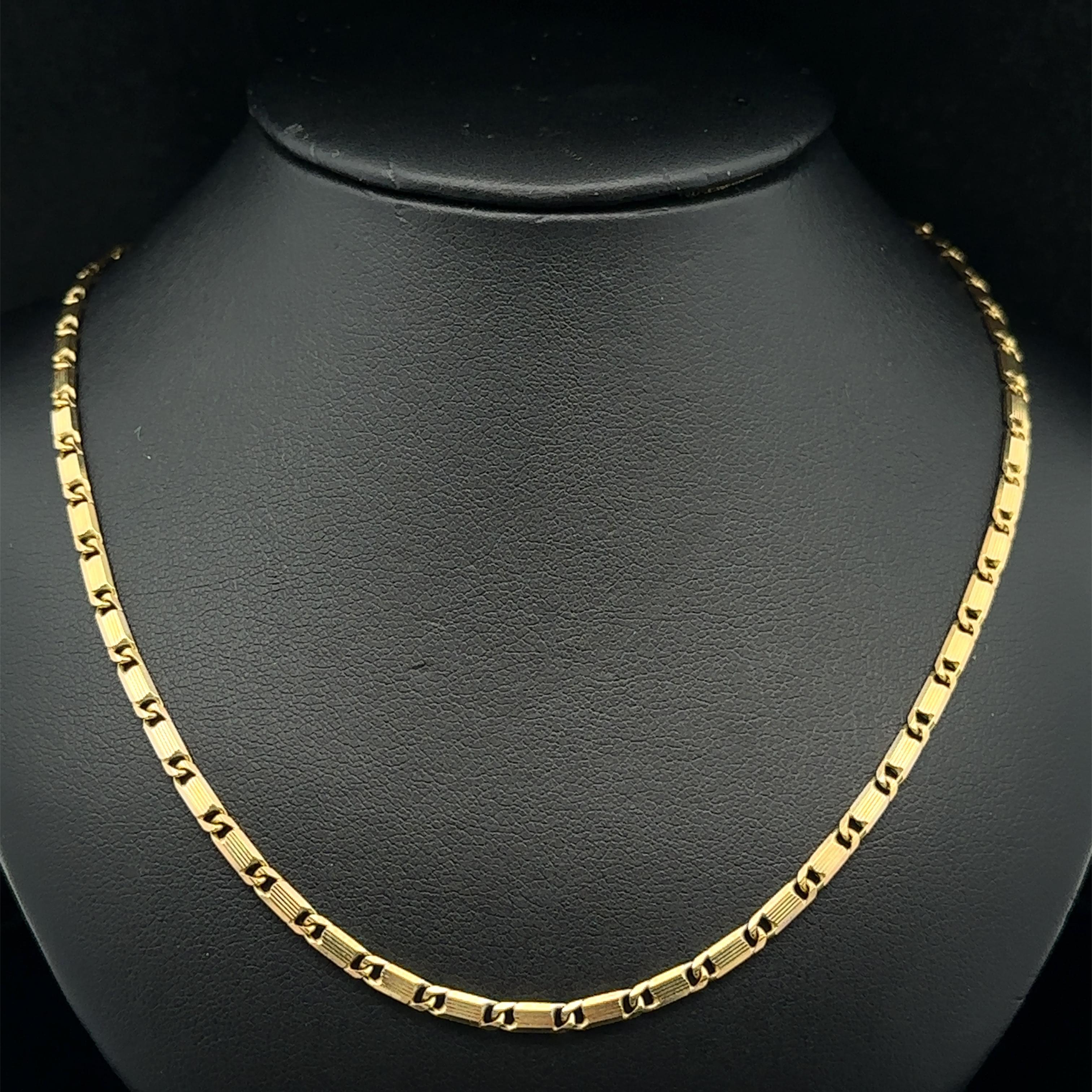 Collier à maillons en or jaune massif 18 carats, gravé à plat et rainuré, de style italien en vente 2