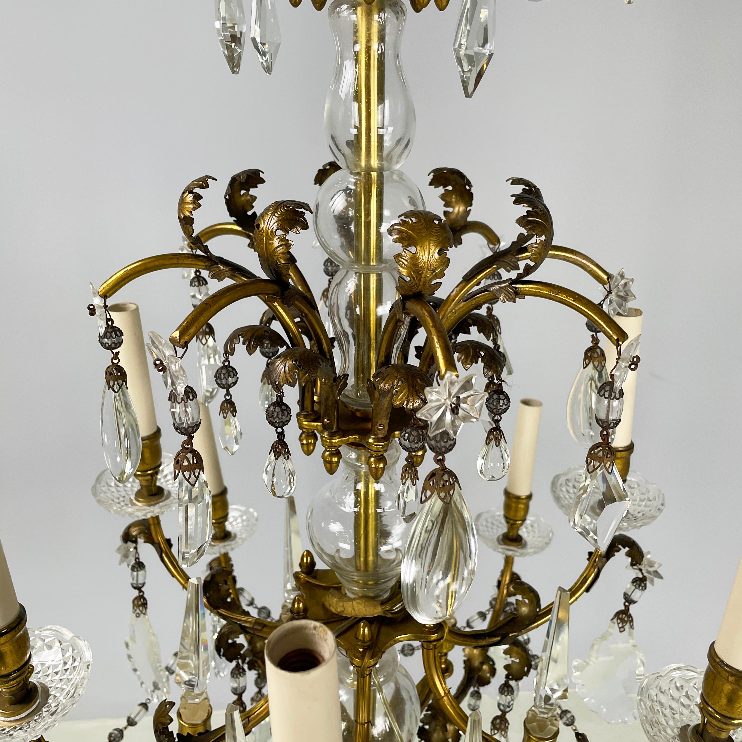 Italian arte deco Glass drop chandelier with brass structure, 1900-1950s For Sale 2
