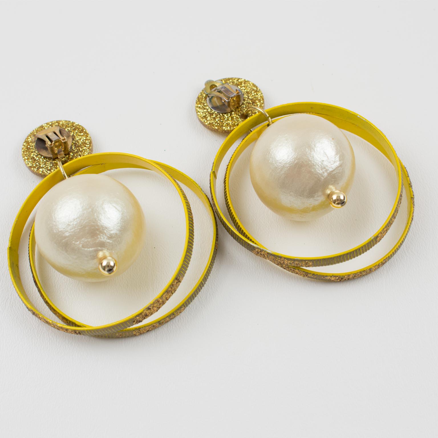 Modern Oversized Dangle Clip Earrings Hoop Mother of Pearl Bead For Sale