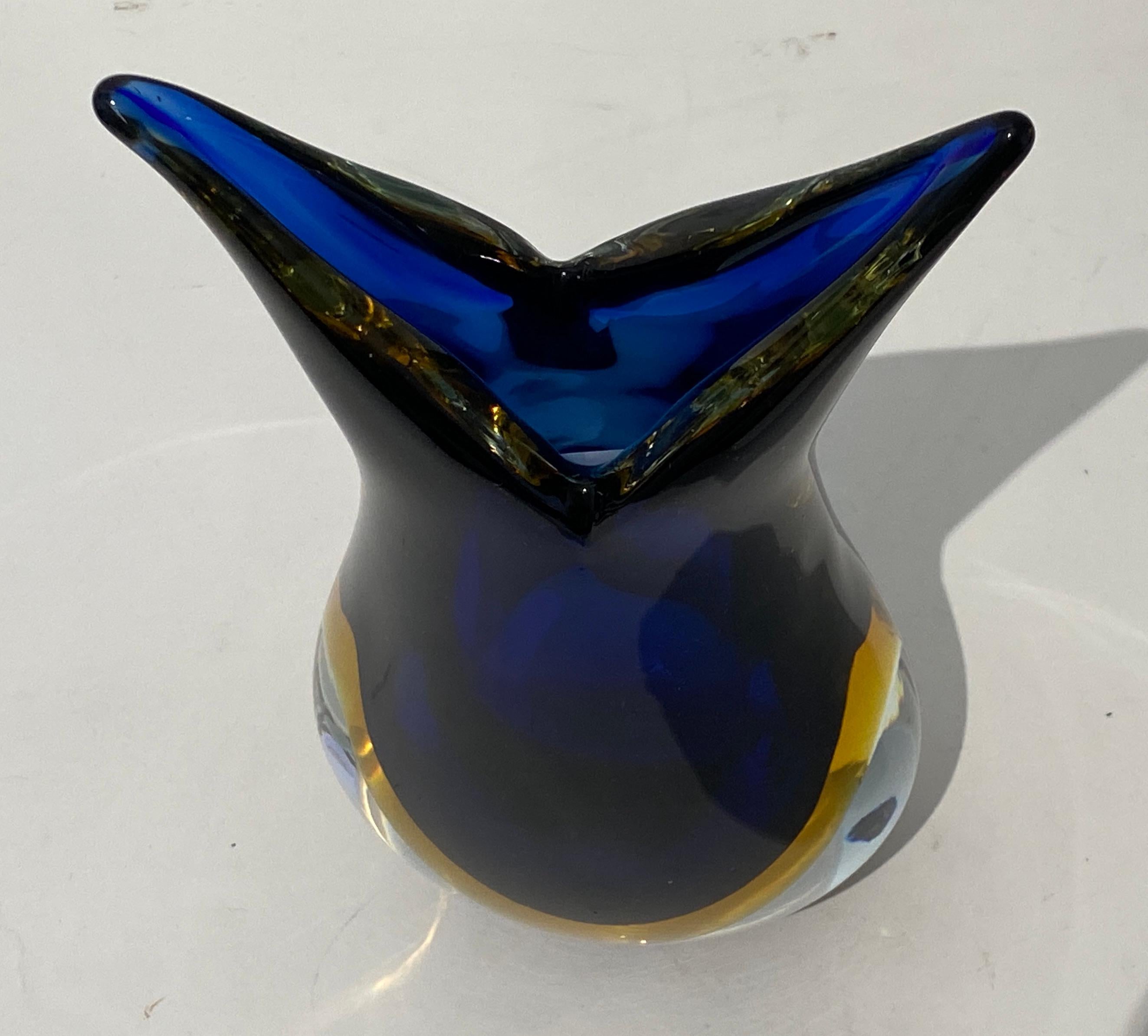 20th Century Italian Artisan Glass Vase Sommerso Technique For Sale