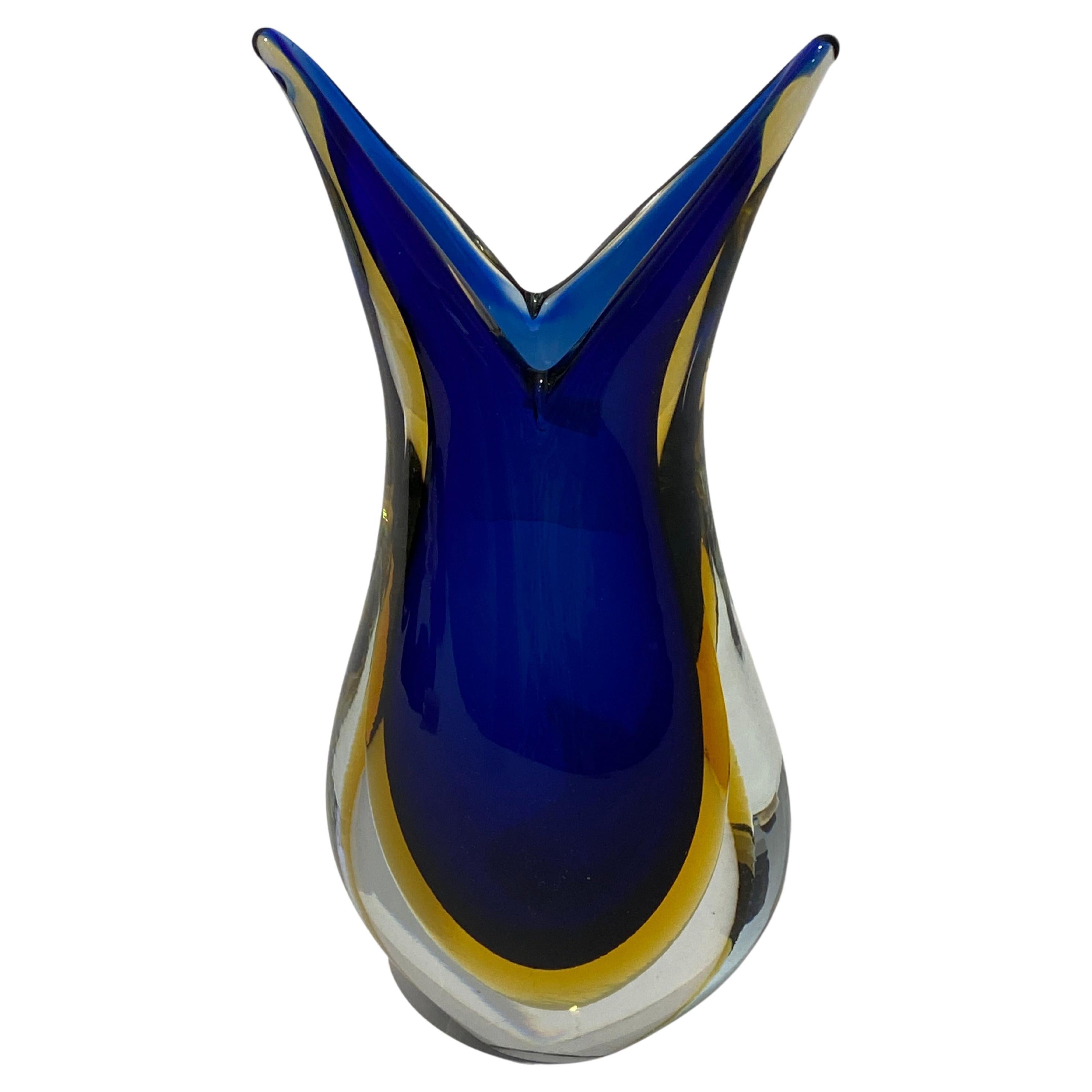 Italian Artisan Glass Vase Sommerso Technique For Sale