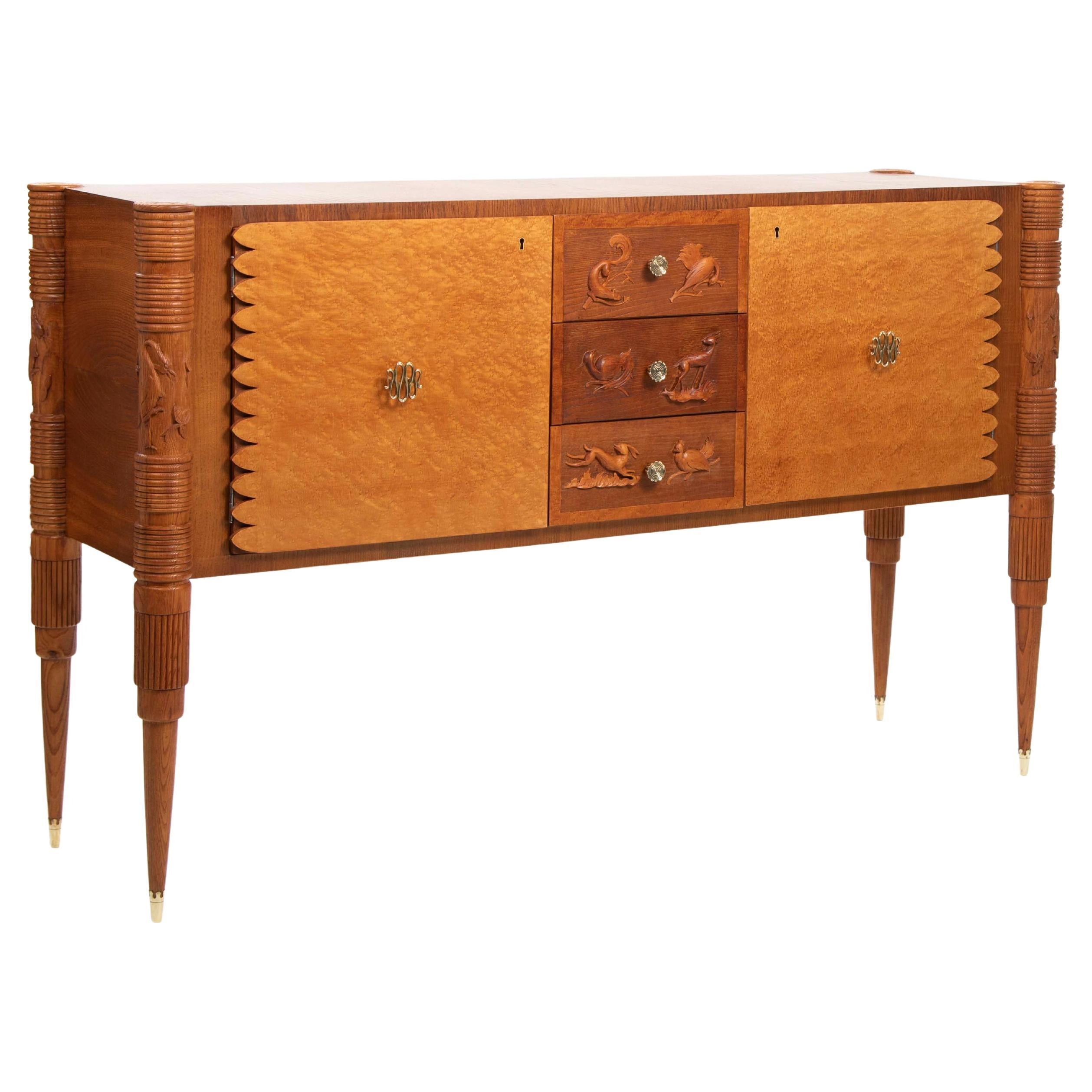 Italian Artistic Oak Sideboard with Naturalistic Carvings by PierLuigi Colli 40s For Sale