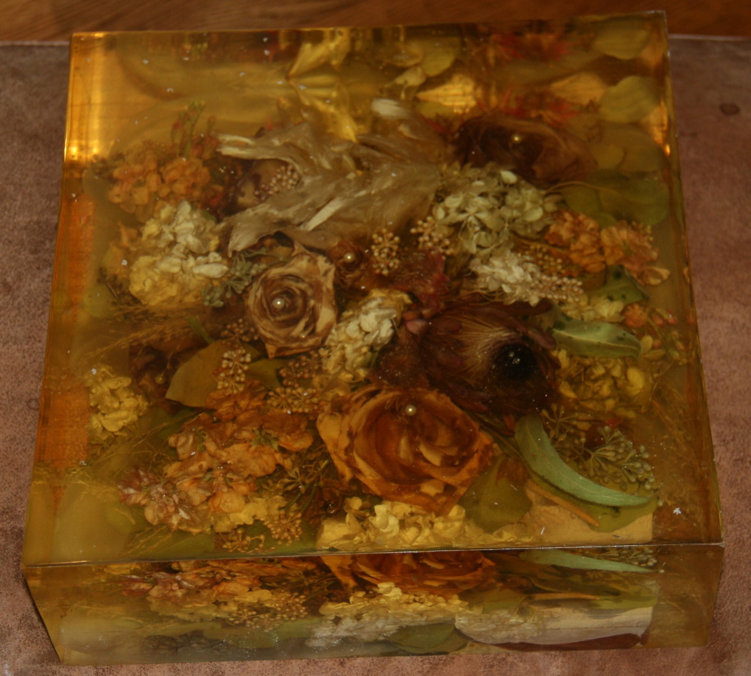 1695 Escultura de mesa hecha a medida flores encerradas en resina epoxi fundida