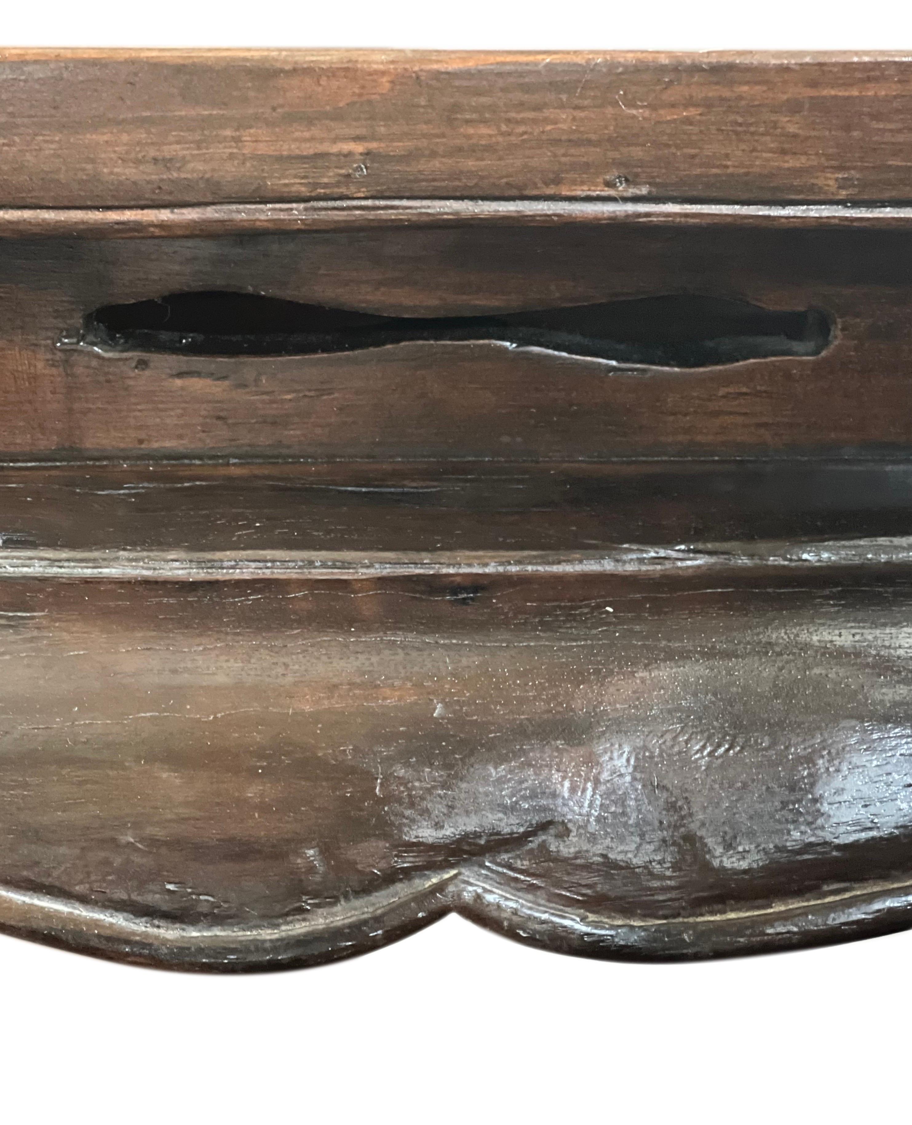 Table d'appoint basse en acajou d'inspiration asiatique italienne ou porte-plante en vente 2