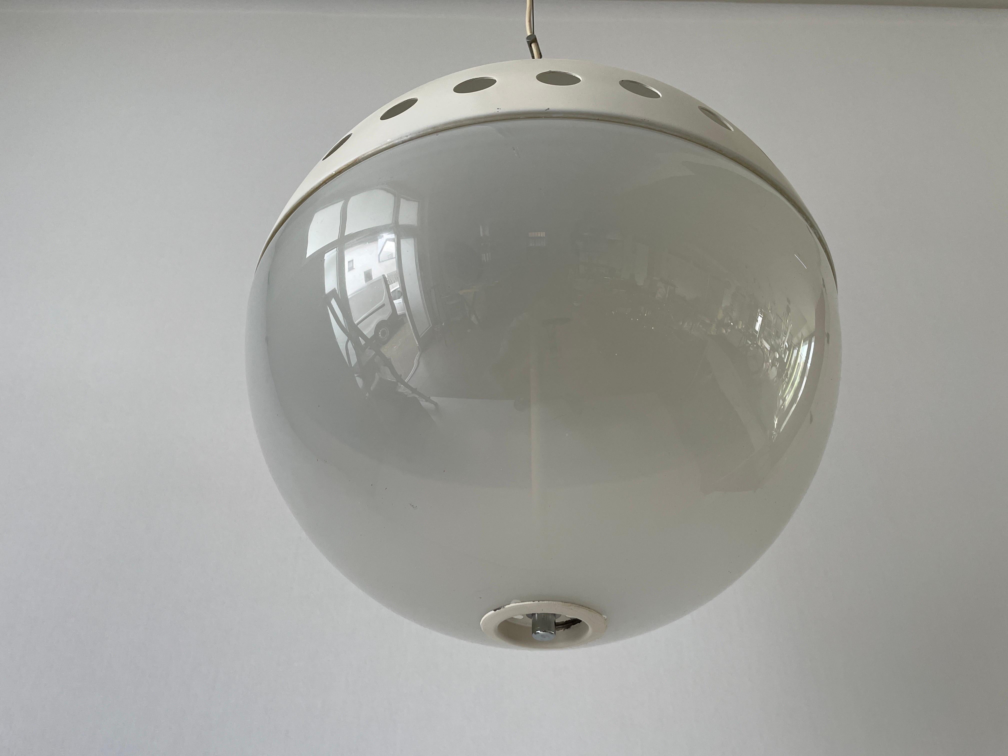 Mid-20th Century Italian Atomic Design Ball Glass Pendant Lamp, 1960s, Italy For Sale