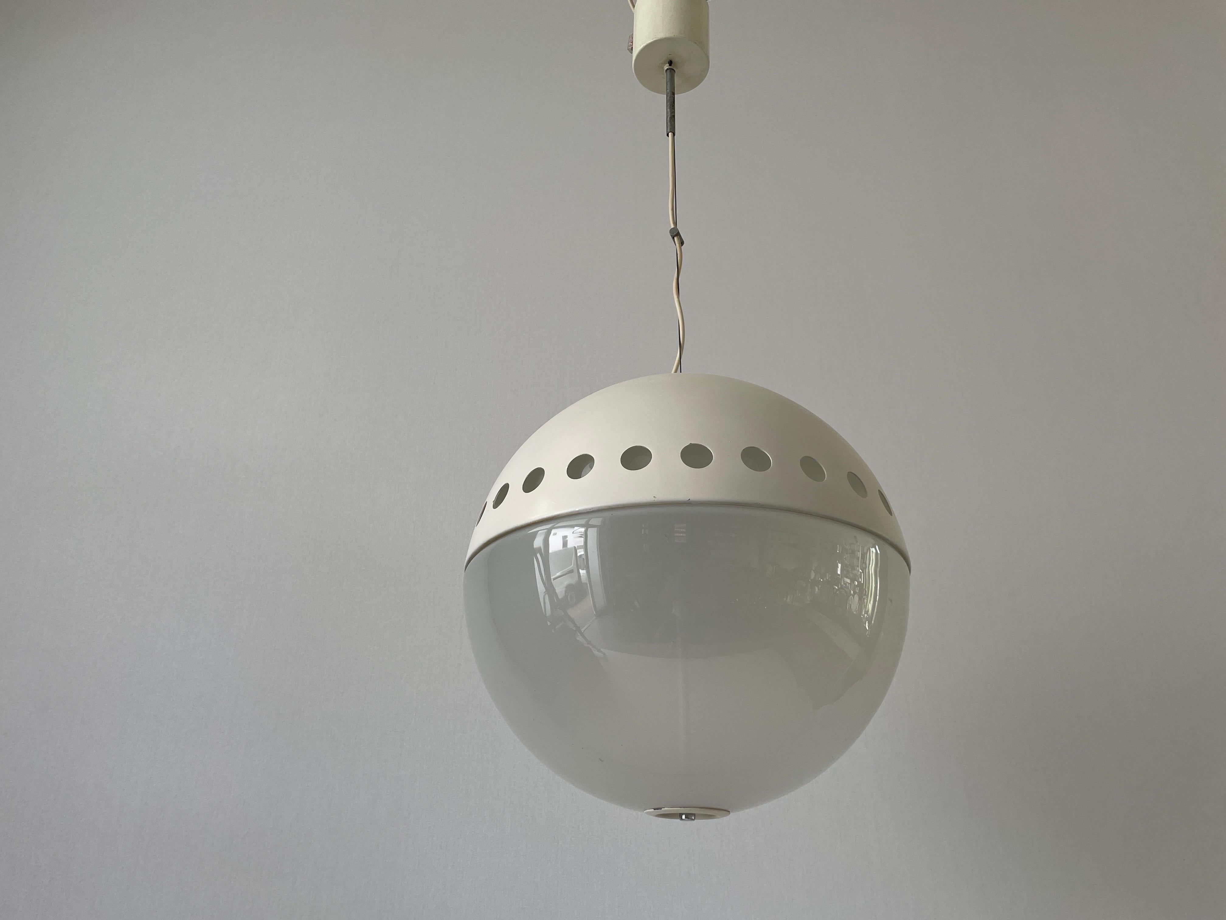 Italian Atomic Design Ball Glass Pendant Lamp, 1960s, Italy For Sale 2