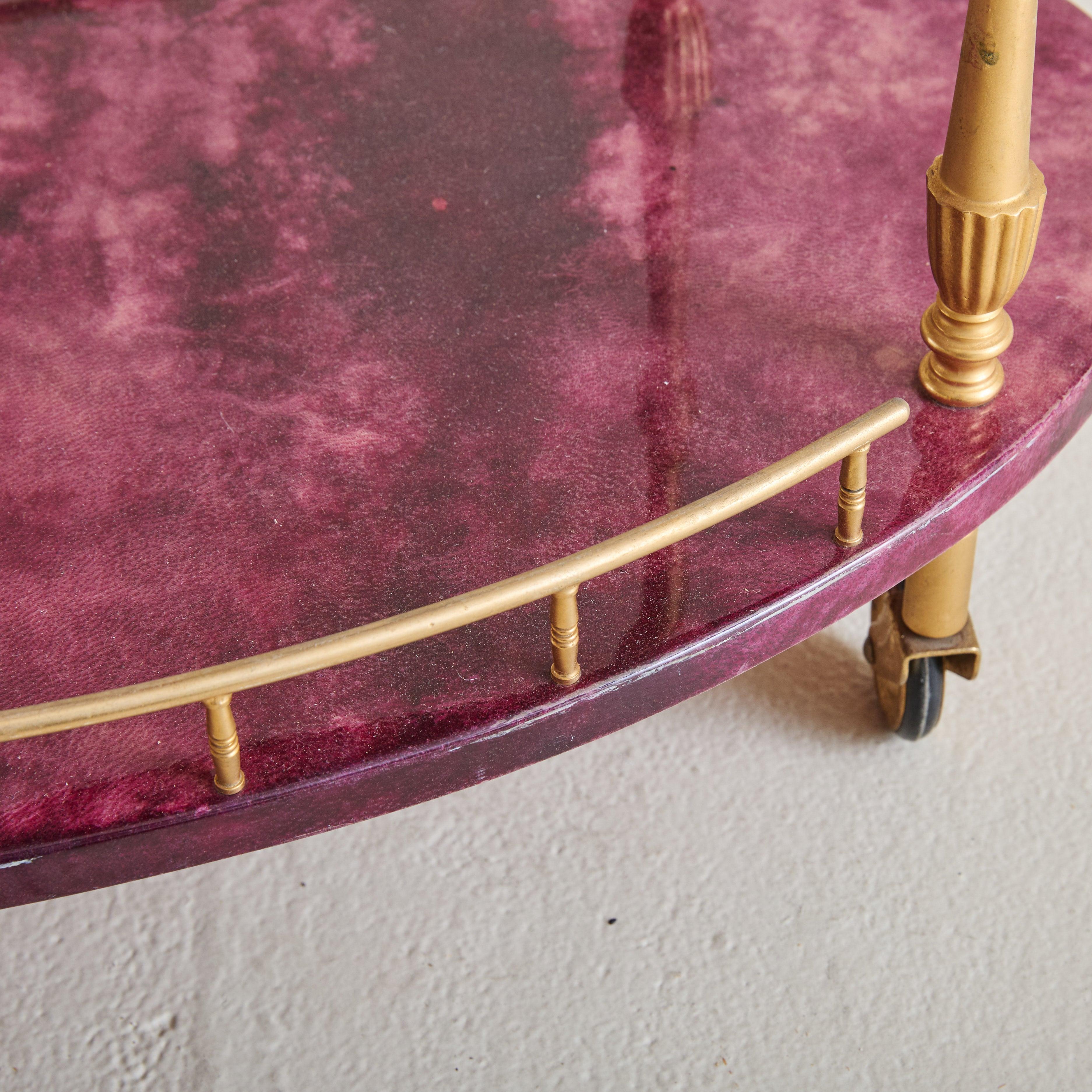 Chariot de bar italien en peau de chèvre aubergine par Aldo Tura, 1970 en vente 1