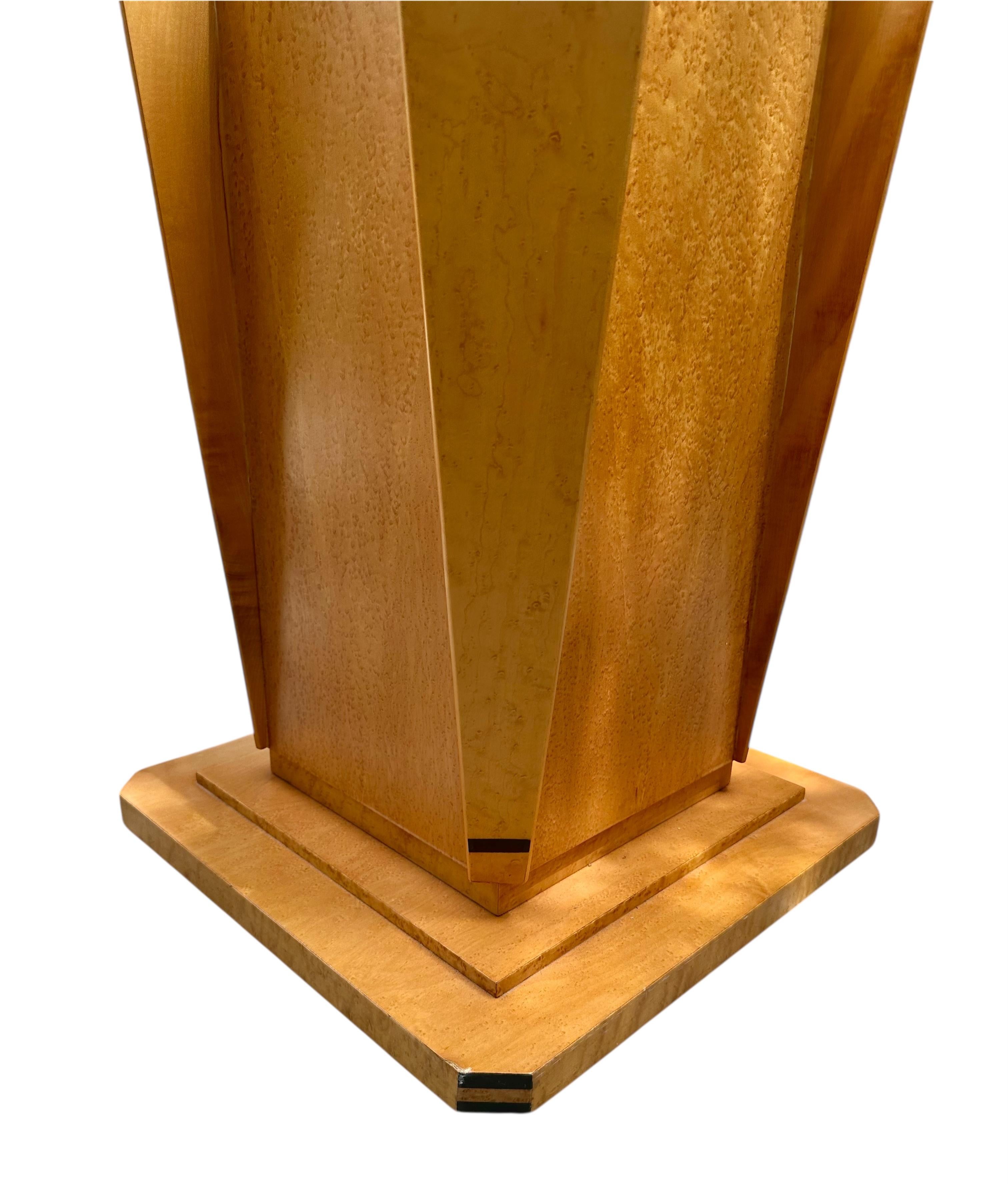 Juego de Comedor Italiano Avant Garde Estilo Art Decó siglo XX en venta