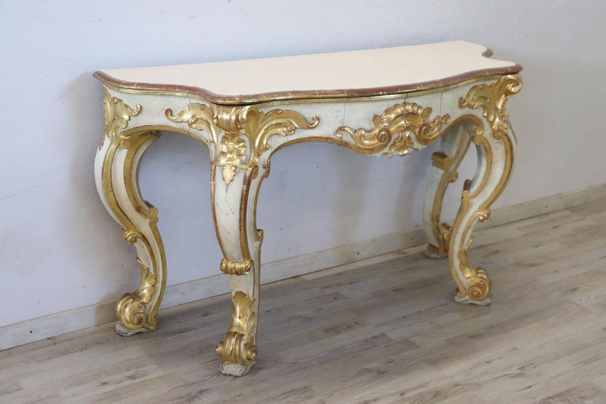 Italian Baroque Style Lacquered and Gilded Wood Console Table In Good Condition For Sale In Casale Monferrato, IT