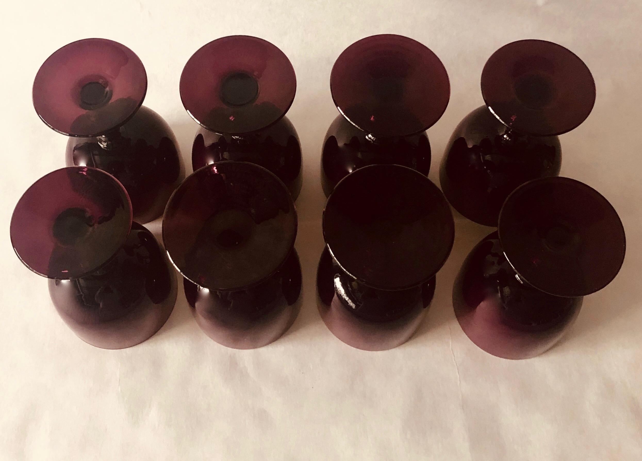 Italian Balboa Deep Purple & White Encased Venetian Glass Pitcher with 8 Goblets For Sale 1