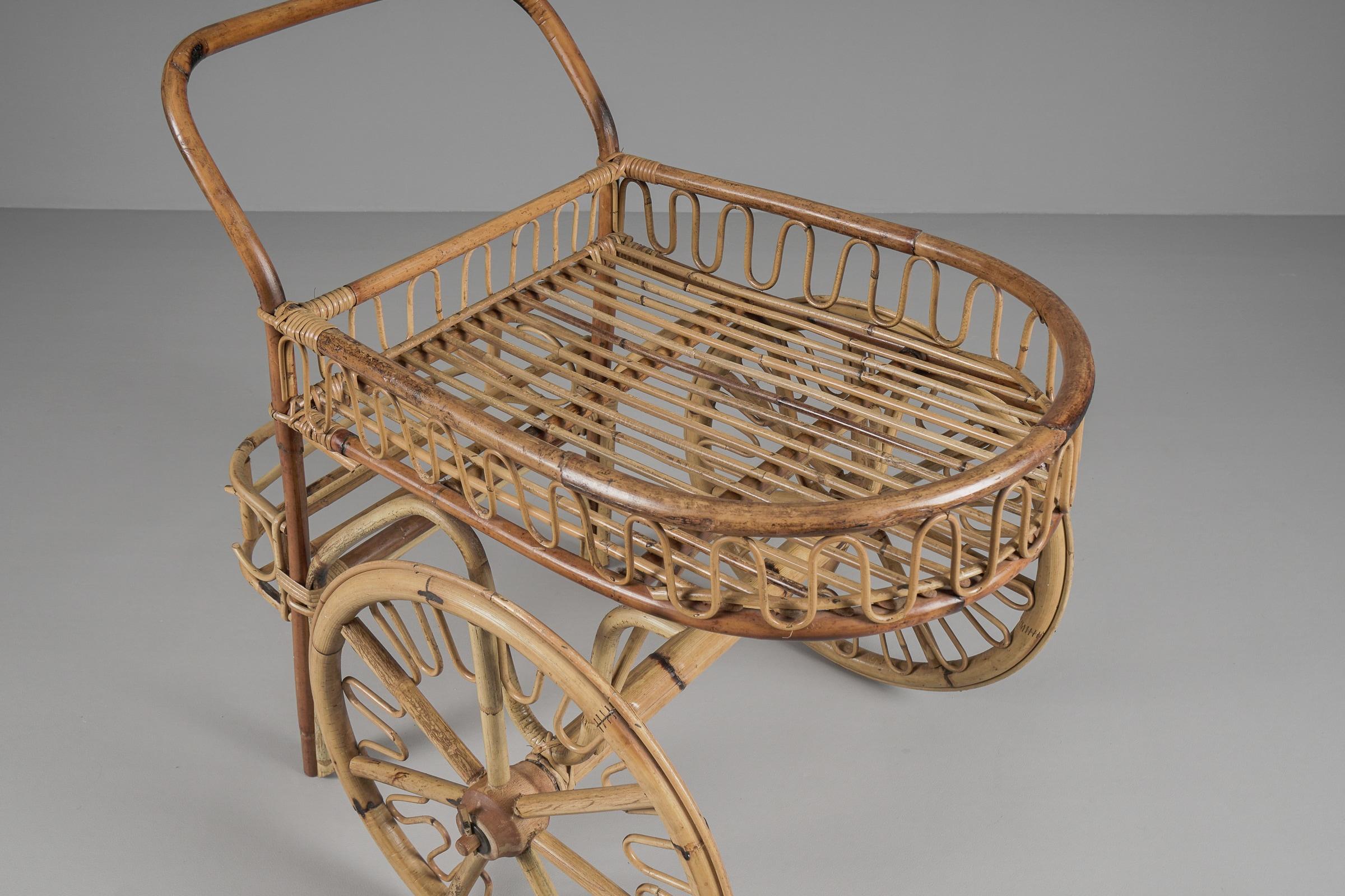 Italian Bamboo and Rattan Bar Cart Serving Trolley, 1950s For Sale 2