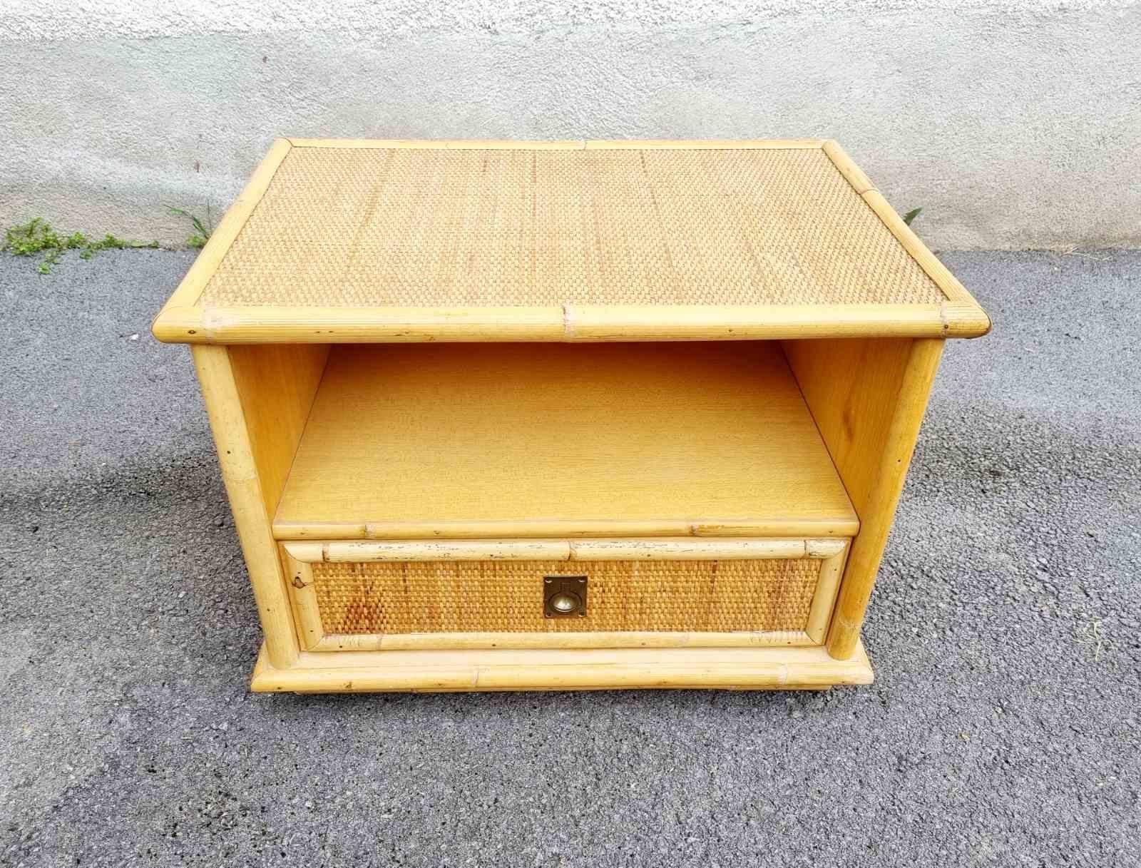 Table de chevet italienne en bambou et rotin par Dal Vera, Italie, années 70 en vente 8