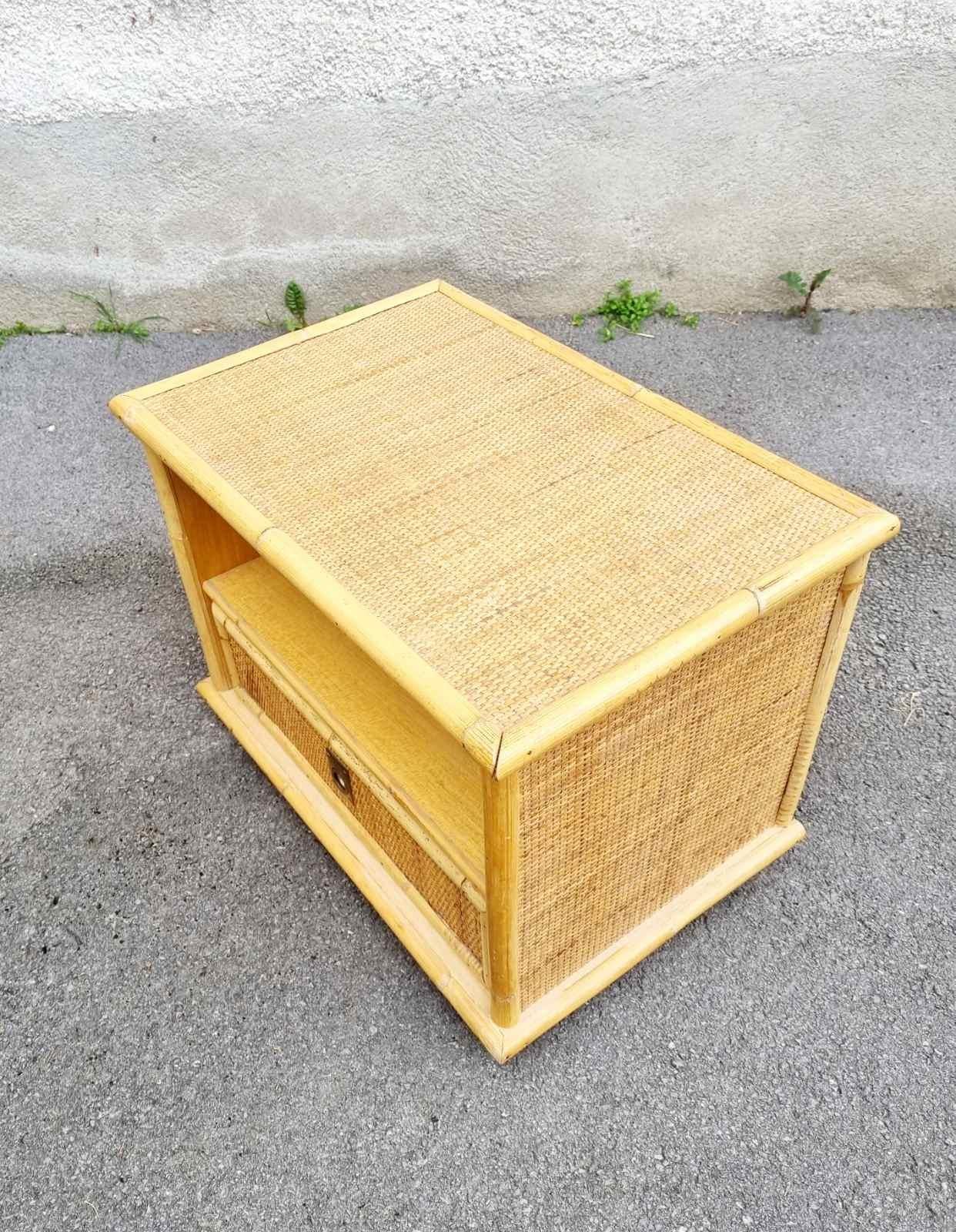 Mid-Century Modern Table de chevet italienne en bambou et rotin par Dal Vera, Italie, années 70 en vente