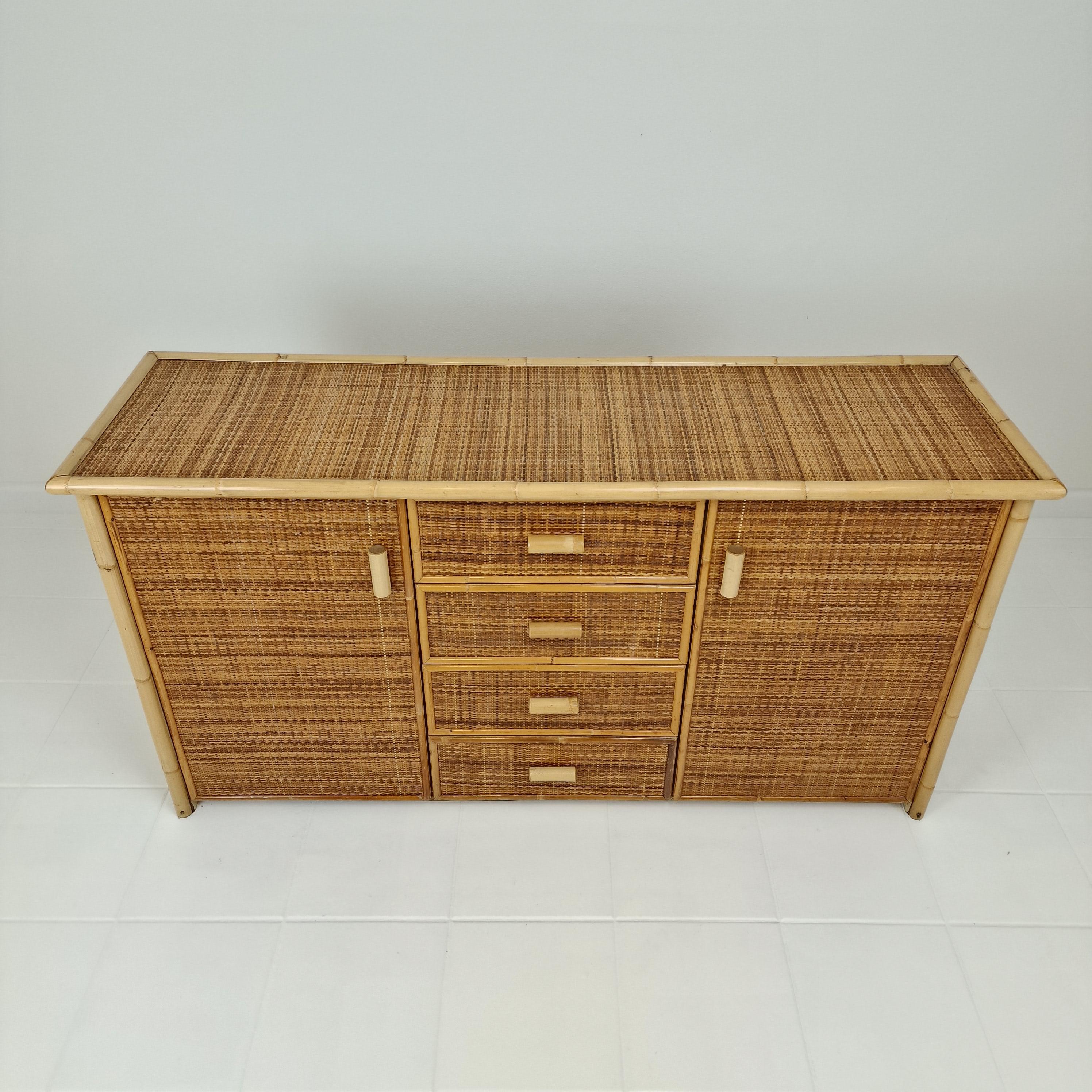 Italian Bamboo and Rattan Chest of Drawers or Credenza, 1980s In Good Condition For Sale In Oud Beijerland, NL