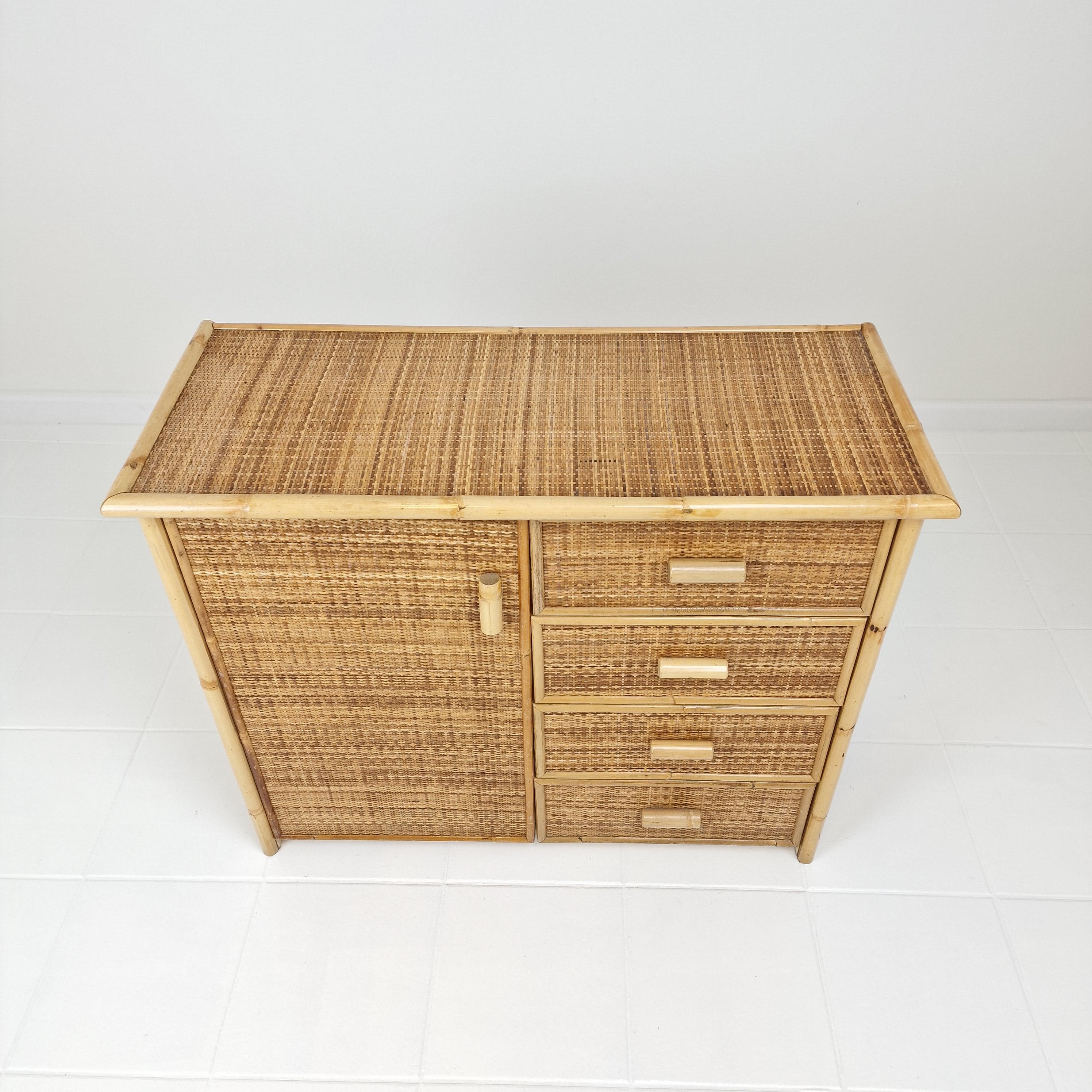 Bambù Cassettiera o credenza italiana in bambù e rattan, anni '1980 in vendita