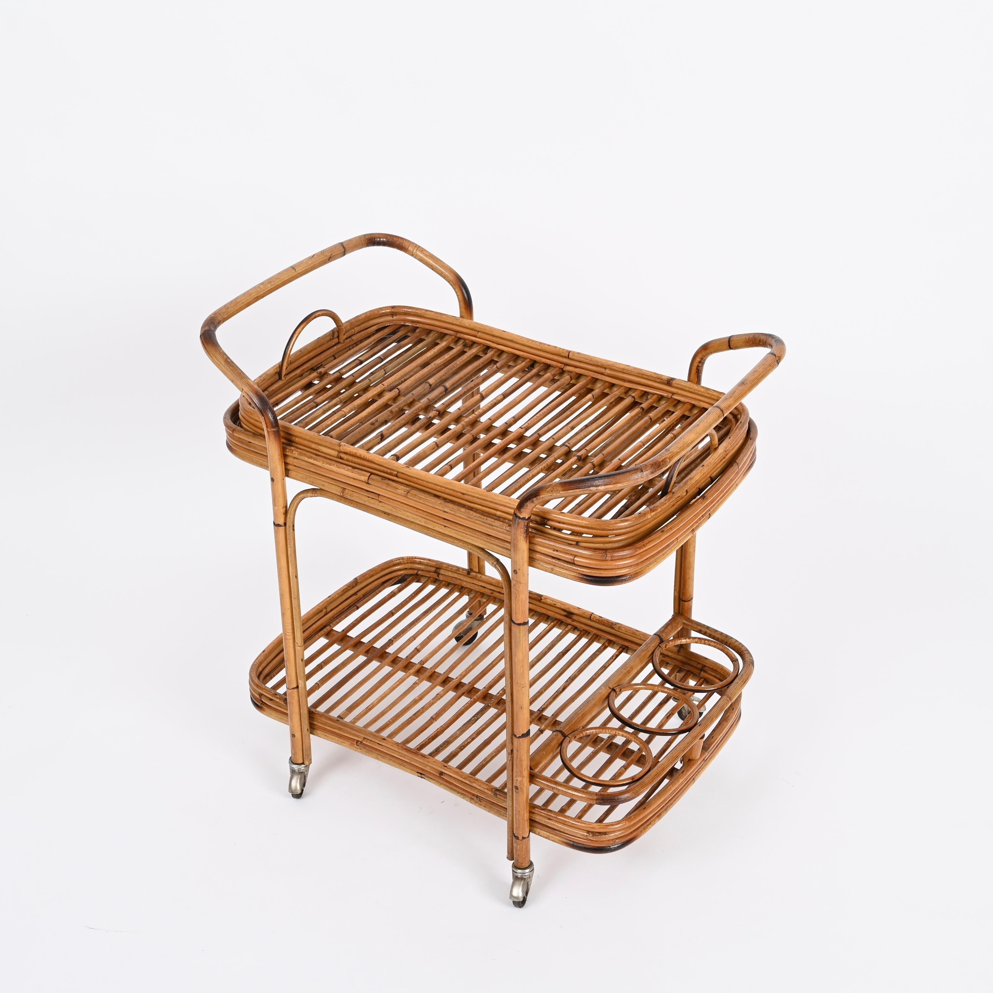 Metal Italian Bamboo and Rattan Serving Bar Cart w/ Removable Top Tray, 1960s For Sale