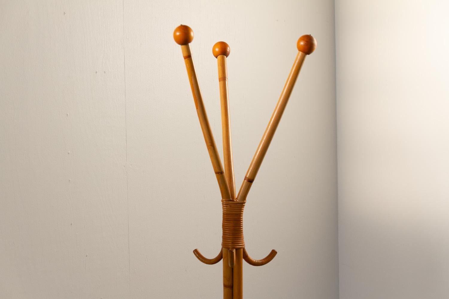 Italian Bamboo Coat Stand, 1960s. In Good Condition In Asaa, DK