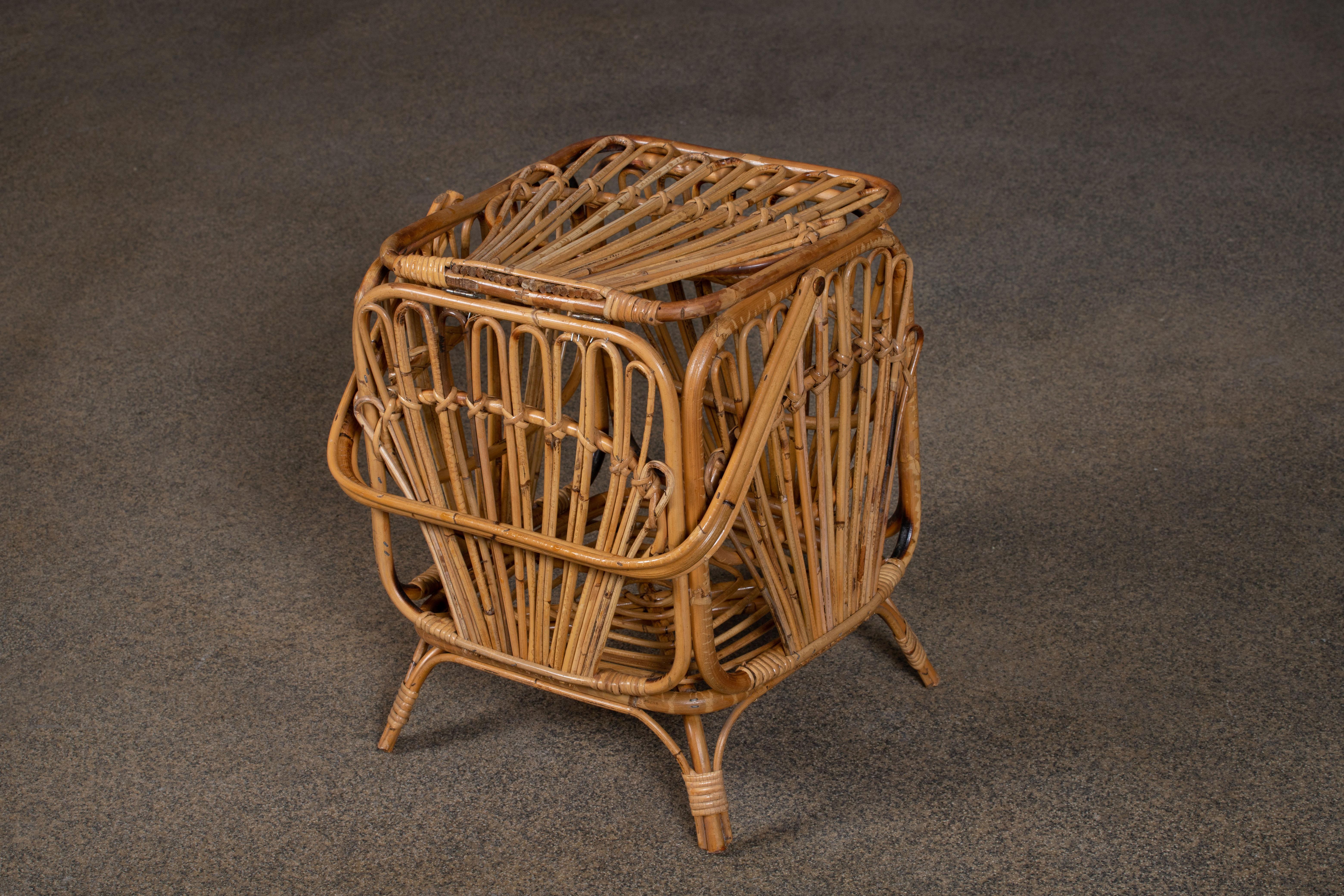 Italian Bamboo Rattan Bohemian Basket Container, 1960s For Sale 4