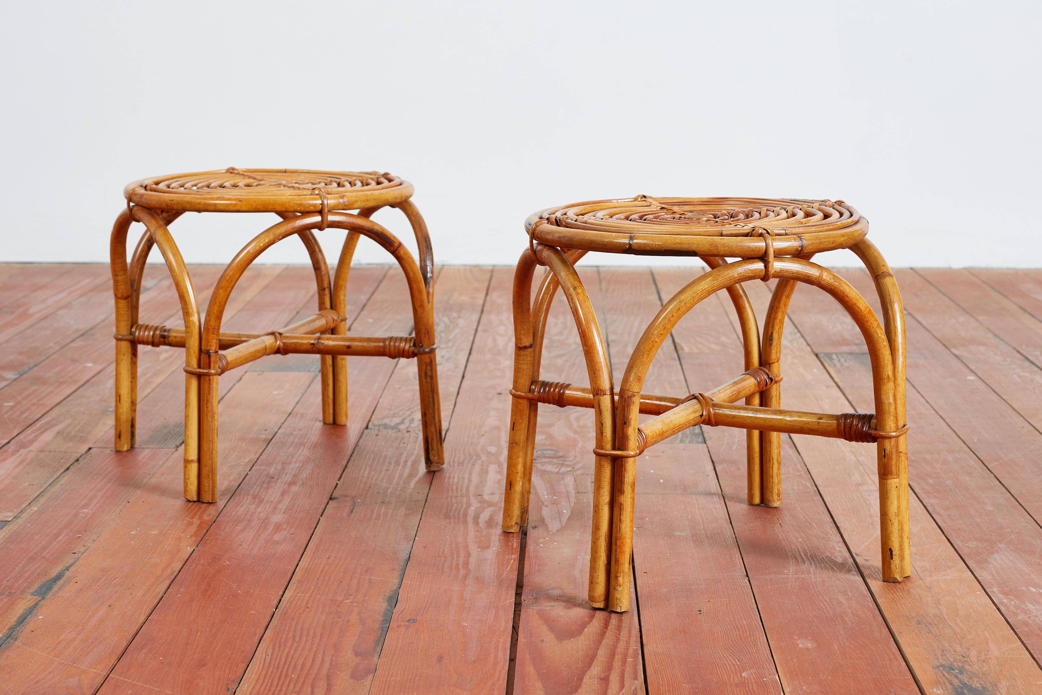 Pair of Italian bamboo and rattan stools in the style of Bonacina 
Curved legs with concentric circular seats - 
Great pair! 