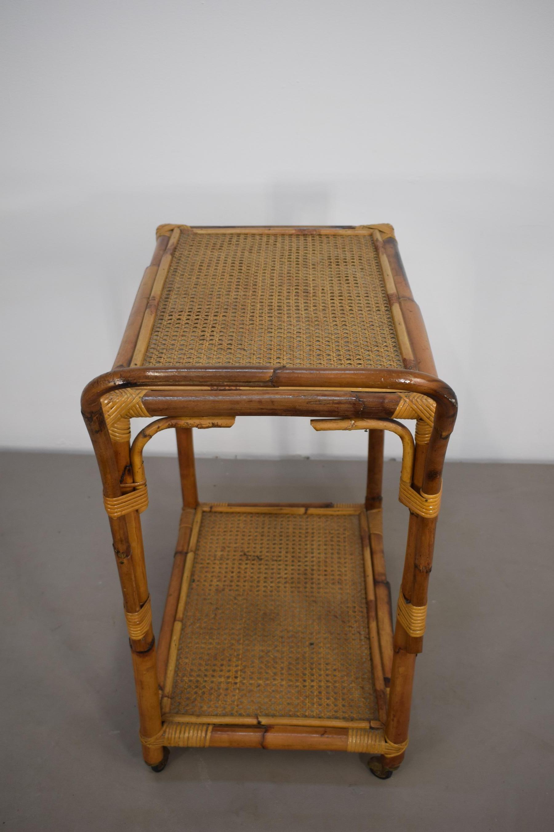 Italian Bamboo Trolley Bar, 1960s In Good Condition For Sale In Palermo, PA