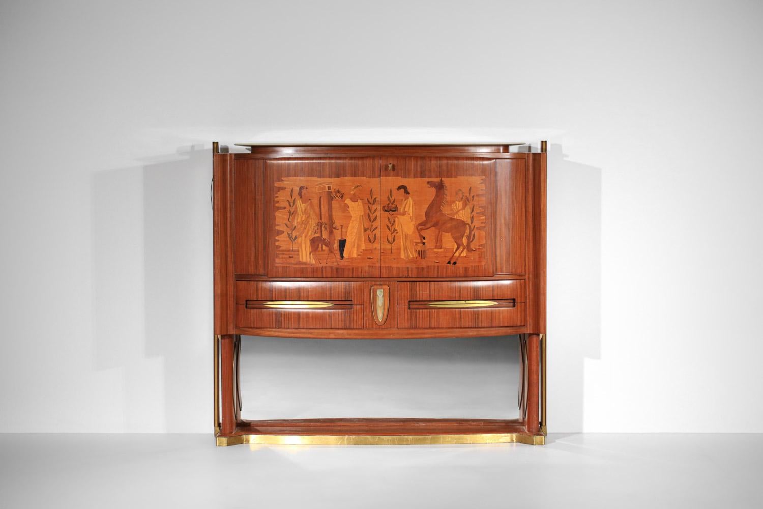 Hand-Crafted Italian bar buffet from the 60s attributed to Gio Ponti Vittorio Dassi  For Sale