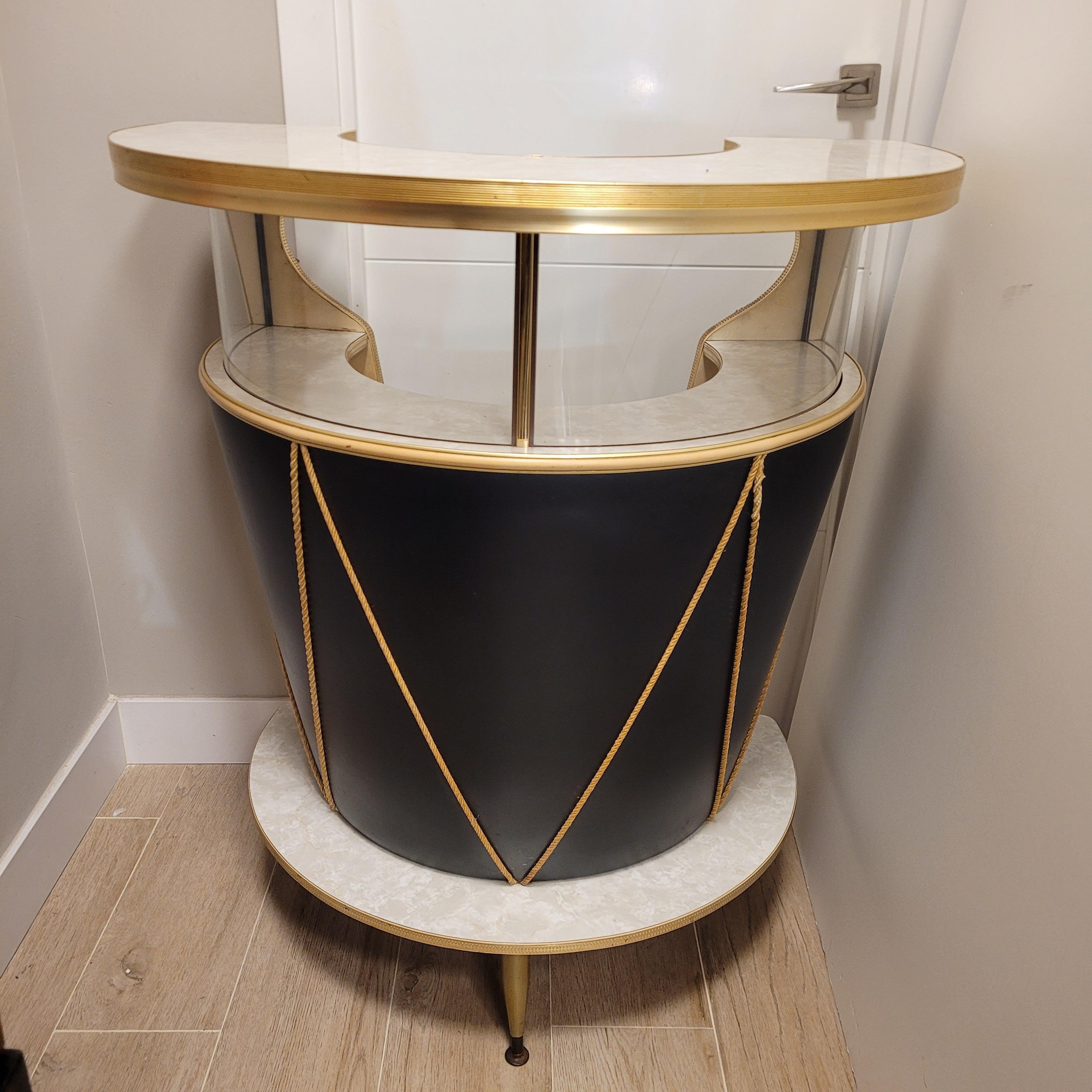 Italian bar cabinet Dry Bar “Tambor”, after Umberto Mascagni For Sale 1
