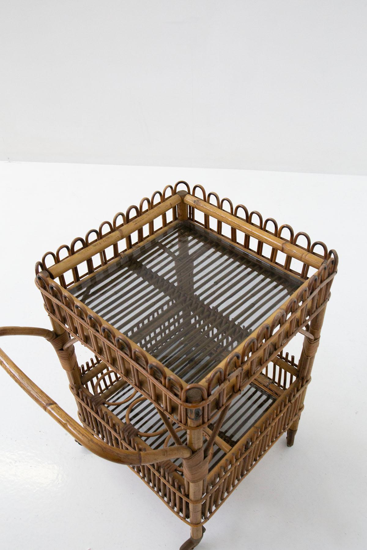 Carrito de bar italiano de bambú y cristal negro en venta 4