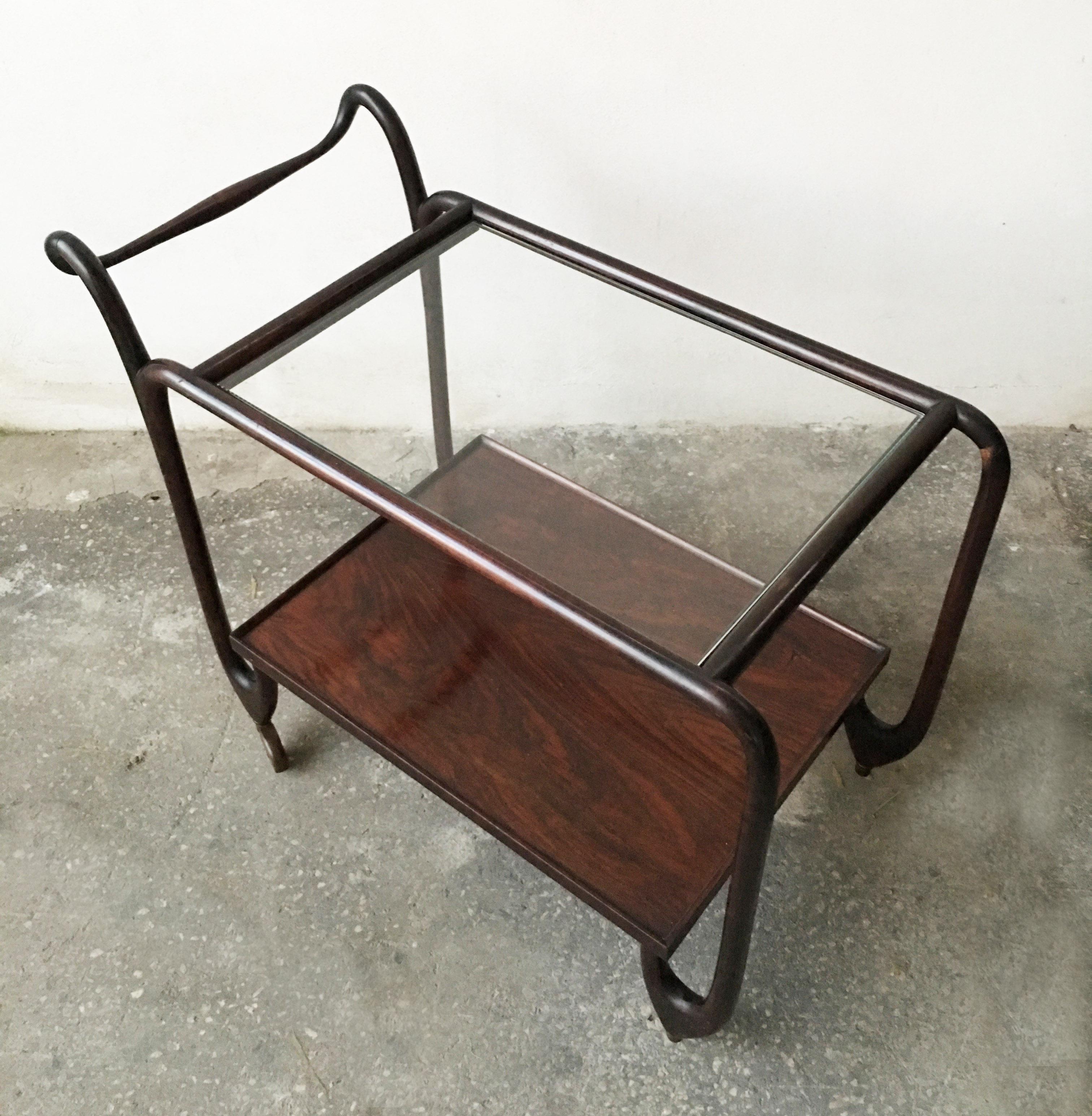 Mid-Century Modern Italian Bar Cart or Trolley with Curved Mahogany and Clear Glass on Top, 1940s For Sale