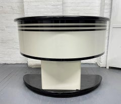 Bar ou réfrigerateur italien avec paire de tabourets en cuir par Stilglass Guzzini