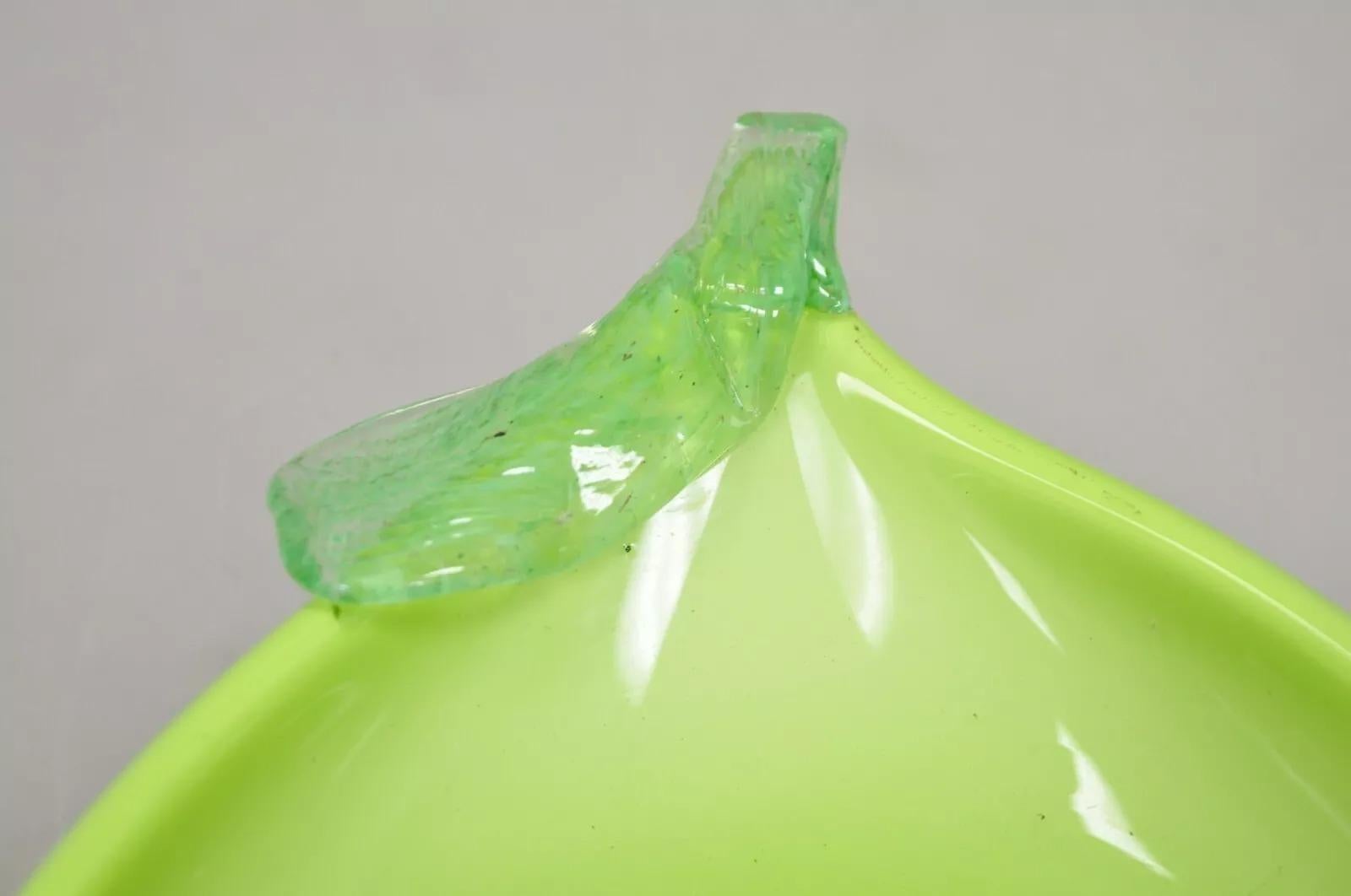 20th Century Italian Barbini Murano Art Glass Pear Shaped Green & White Bowl Trinket Dish For Sale