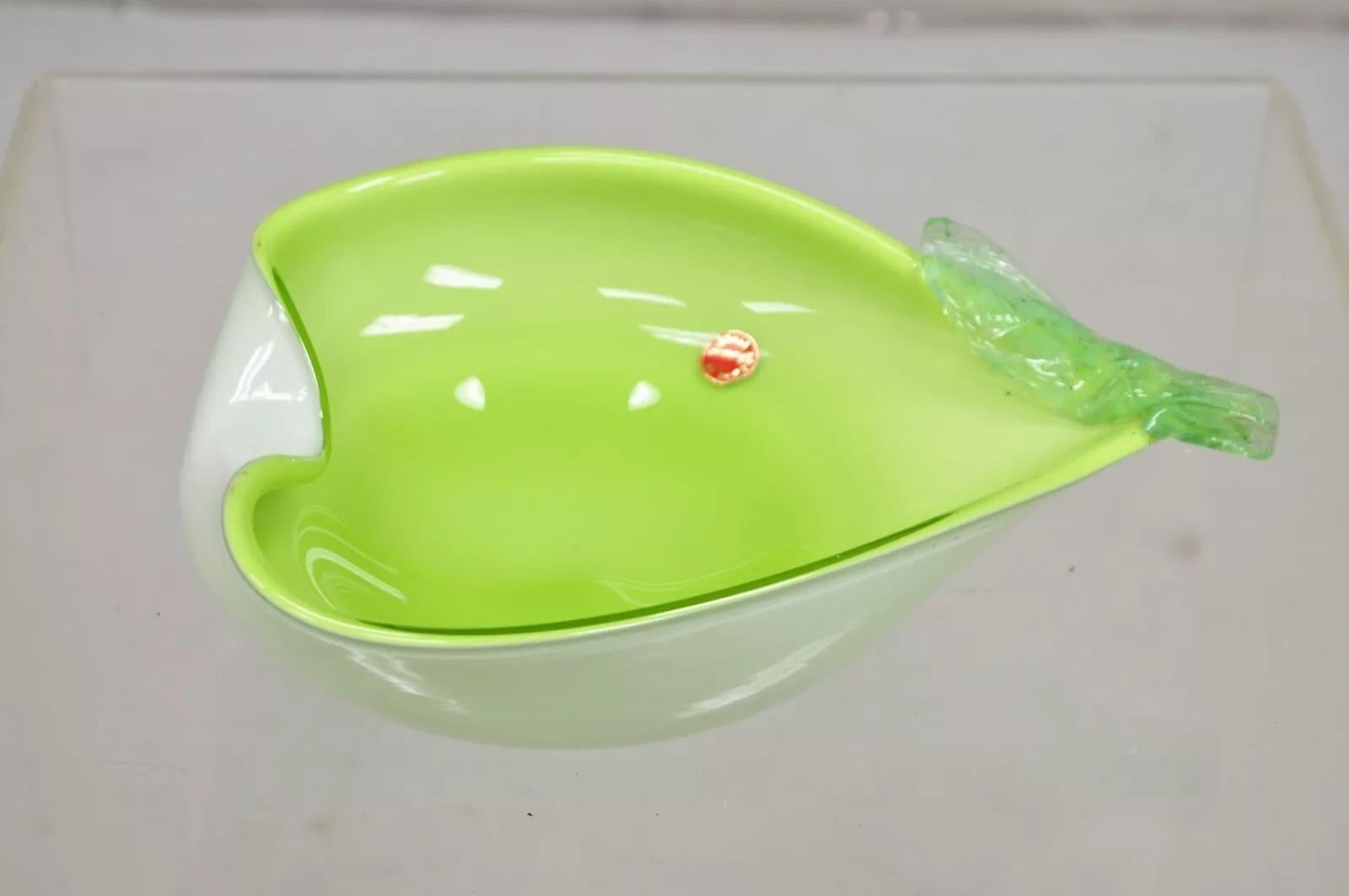 Italian Barbini Murano Art Glass Pear Shaped Green & White Bowl Trinket Dish For Sale 3