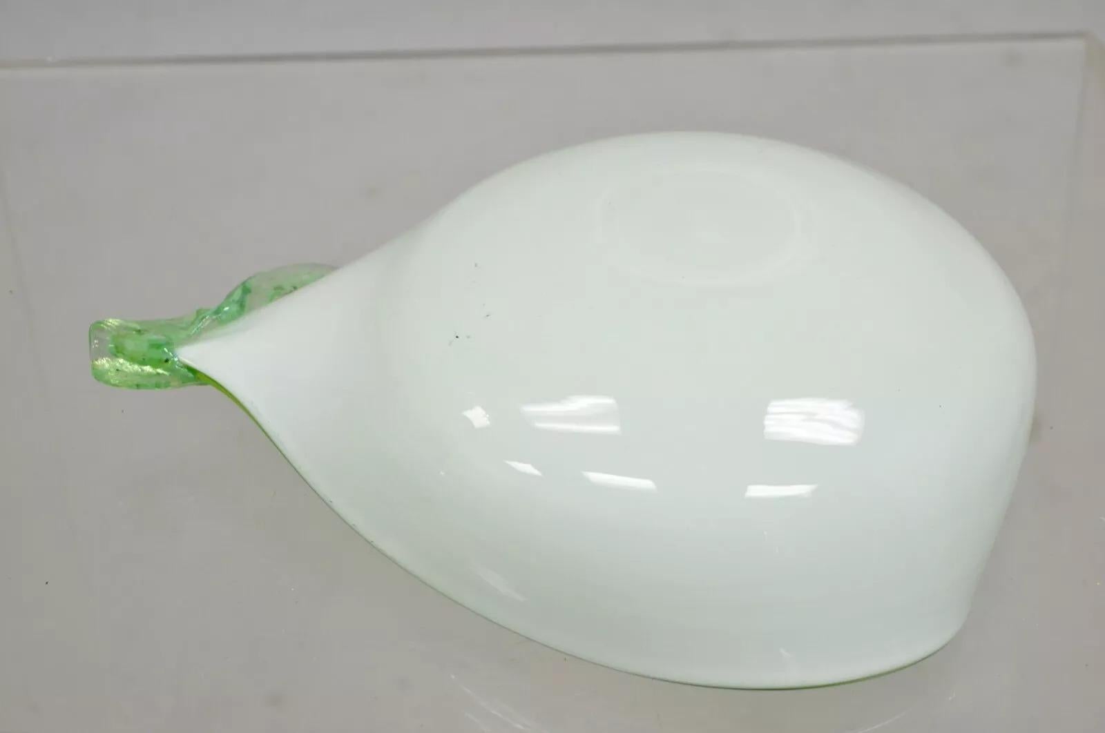 Italian Barbini Murano Art Glass Pear Shaped Green & White Bowl Trinket Dish For Sale 4
