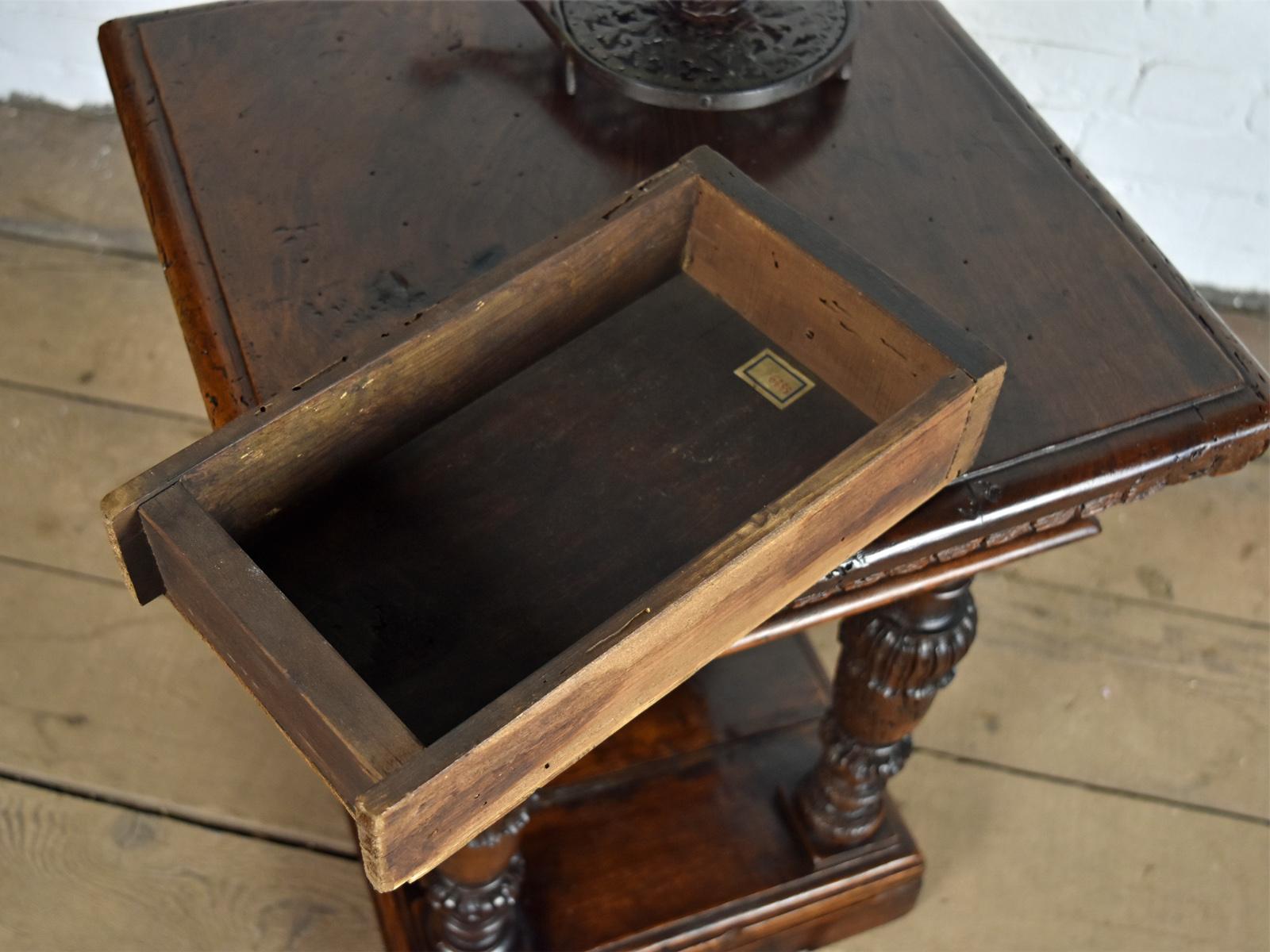 Italian Baroque 17th Century and Later Walnut Small Square Table For Sale 5