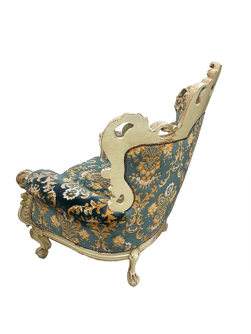 poltrone barocche moderne