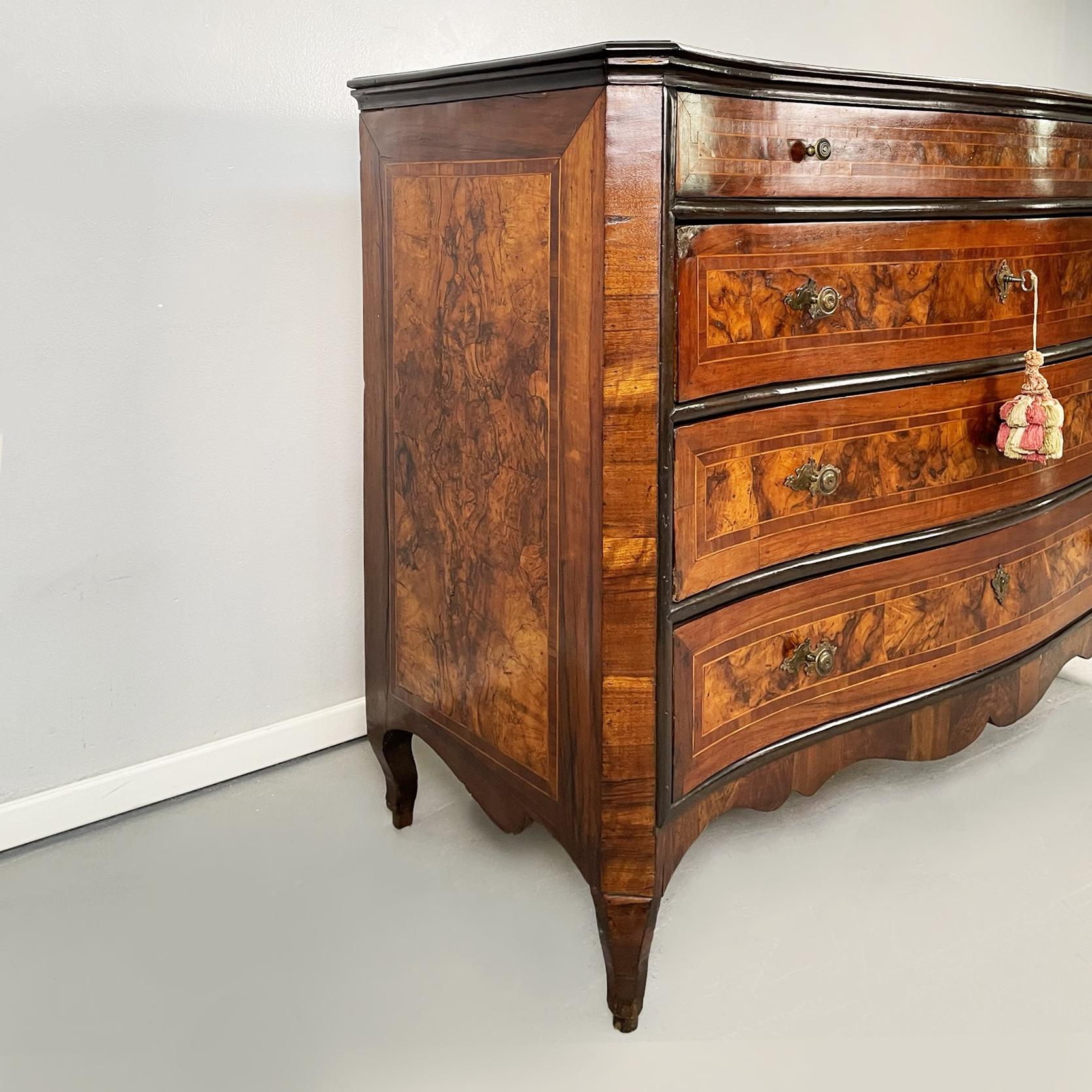 Italian baroque chests of drawers in wood and metal, 1730-1740s For Sale 7