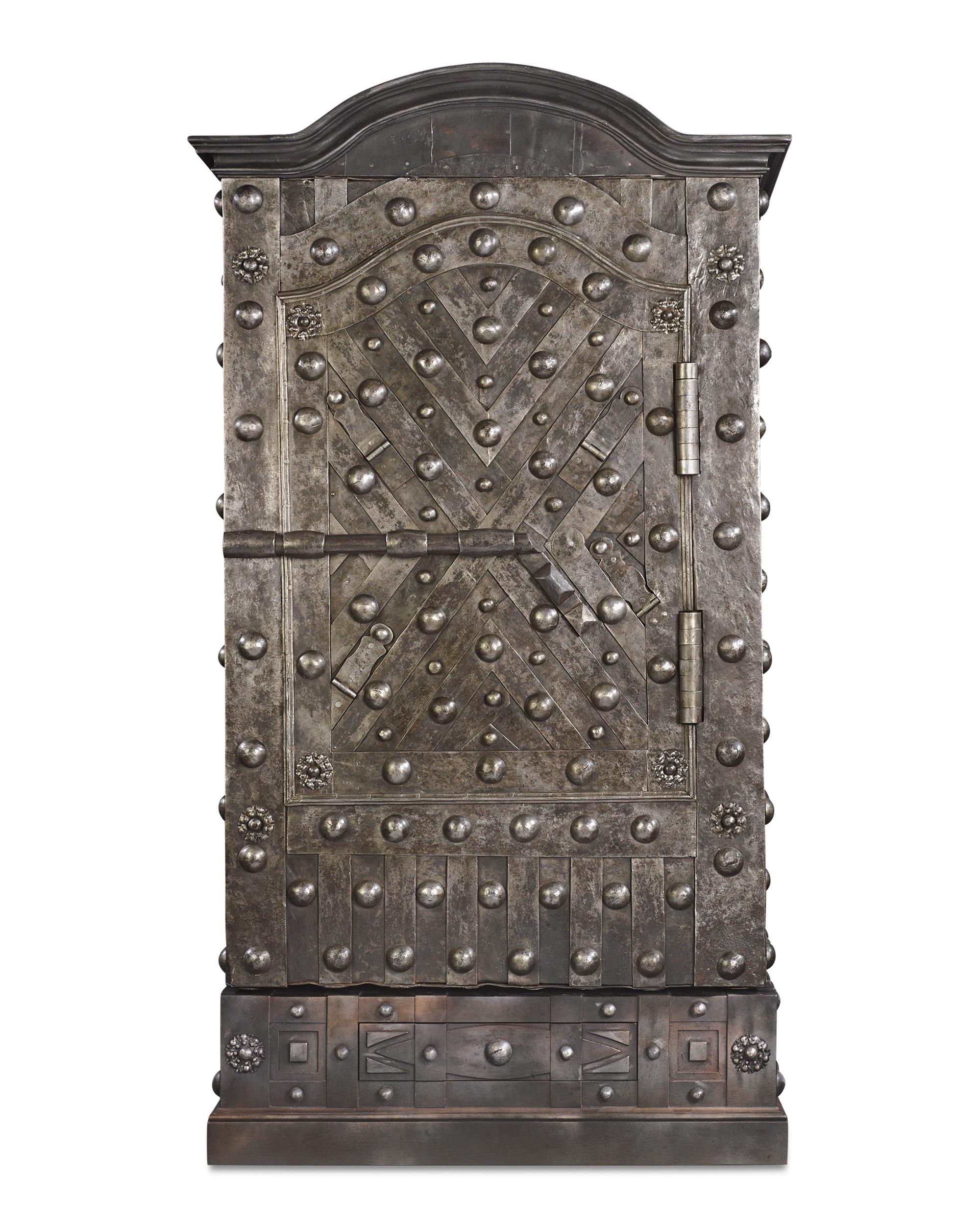 Italian Baroque Iron Safe In Excellent Condition For Sale In New Orleans, LA