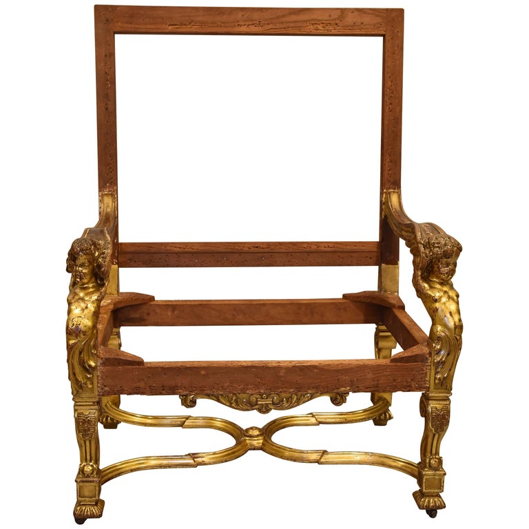 Italian Baroque Louis XIV Style Gold Leaf Oversized Chair For Sale at