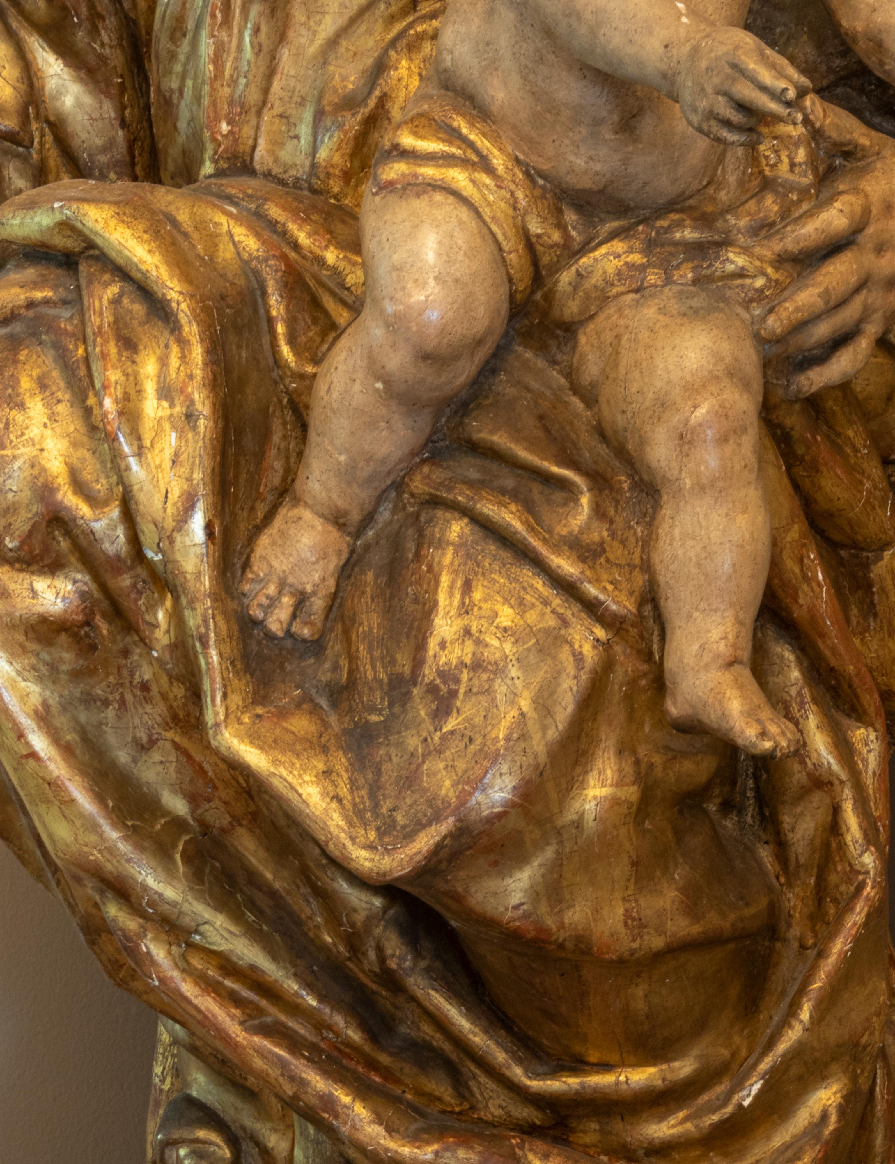 Italienische barocke Madonna mit Child Skulptur, 18. Jahrhundert im Angebot 1
