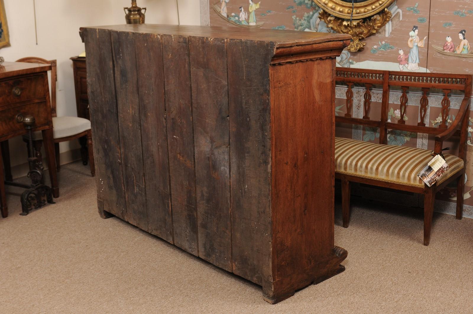 Italian Baroque Oak Credenza, Early 18th Century 6