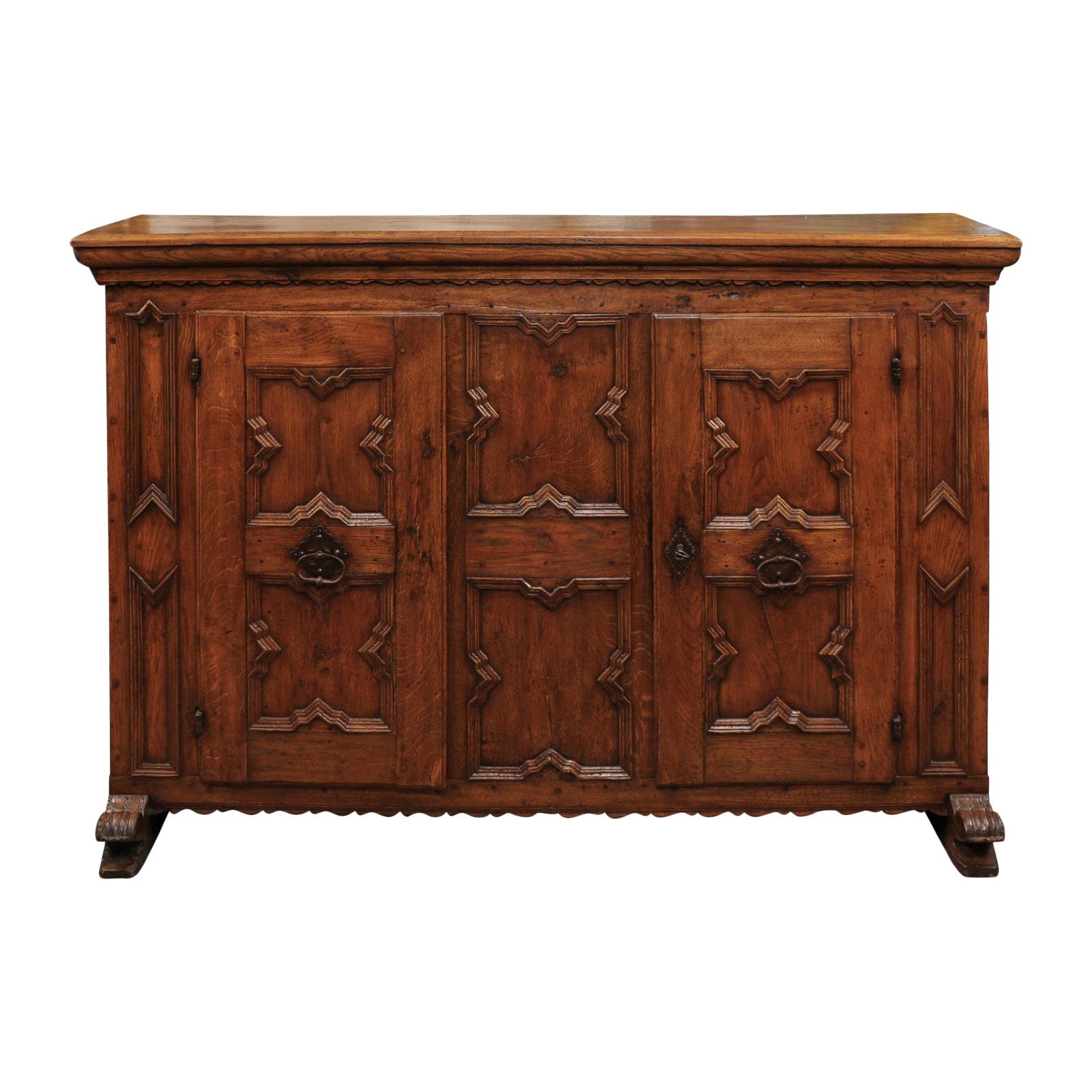 Italian Baroque Oak Credenza, Early 18th Century