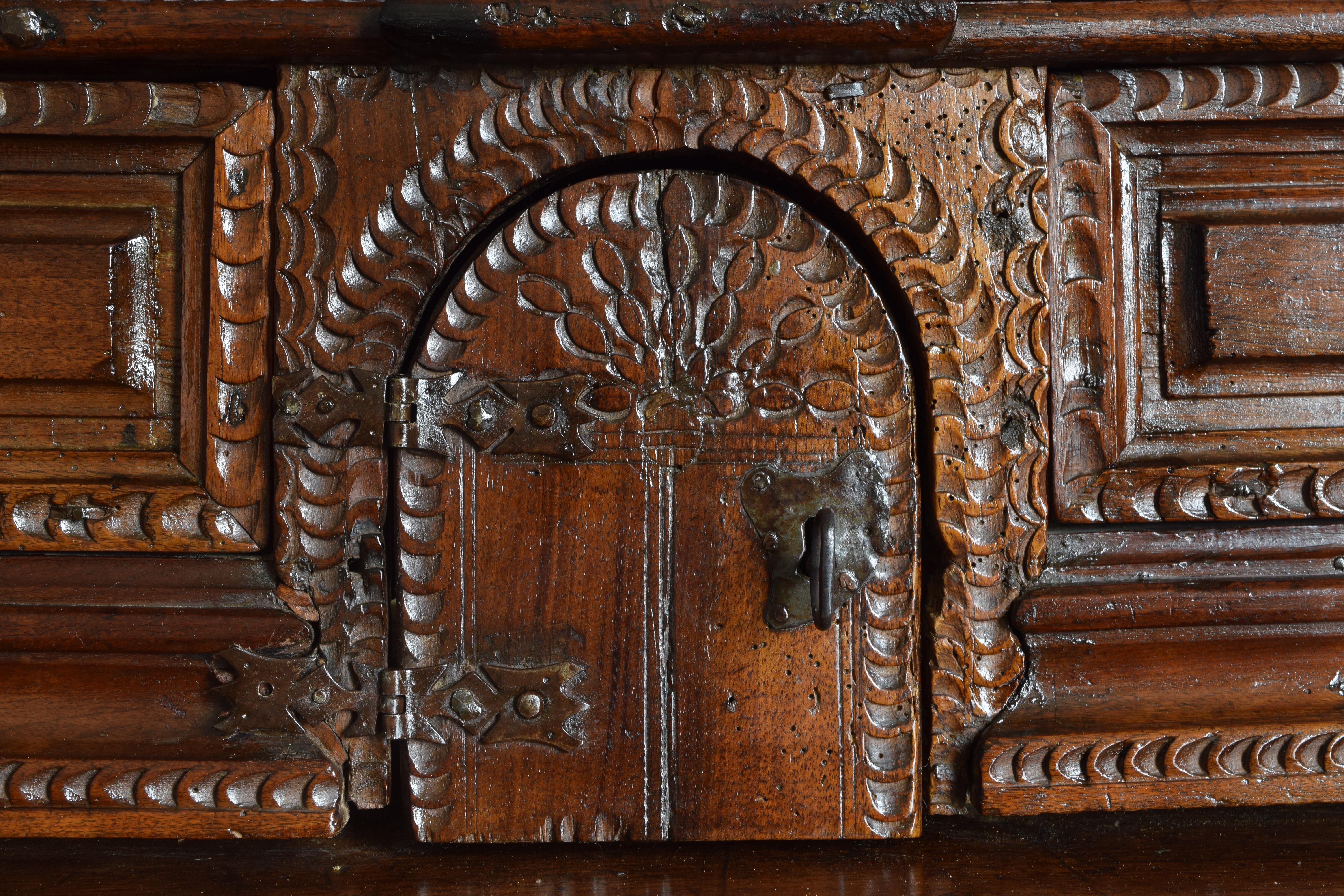 Italian Baroque Period Carved Walnut Sacristy Cabinet, Mid to Late 17th Century 11