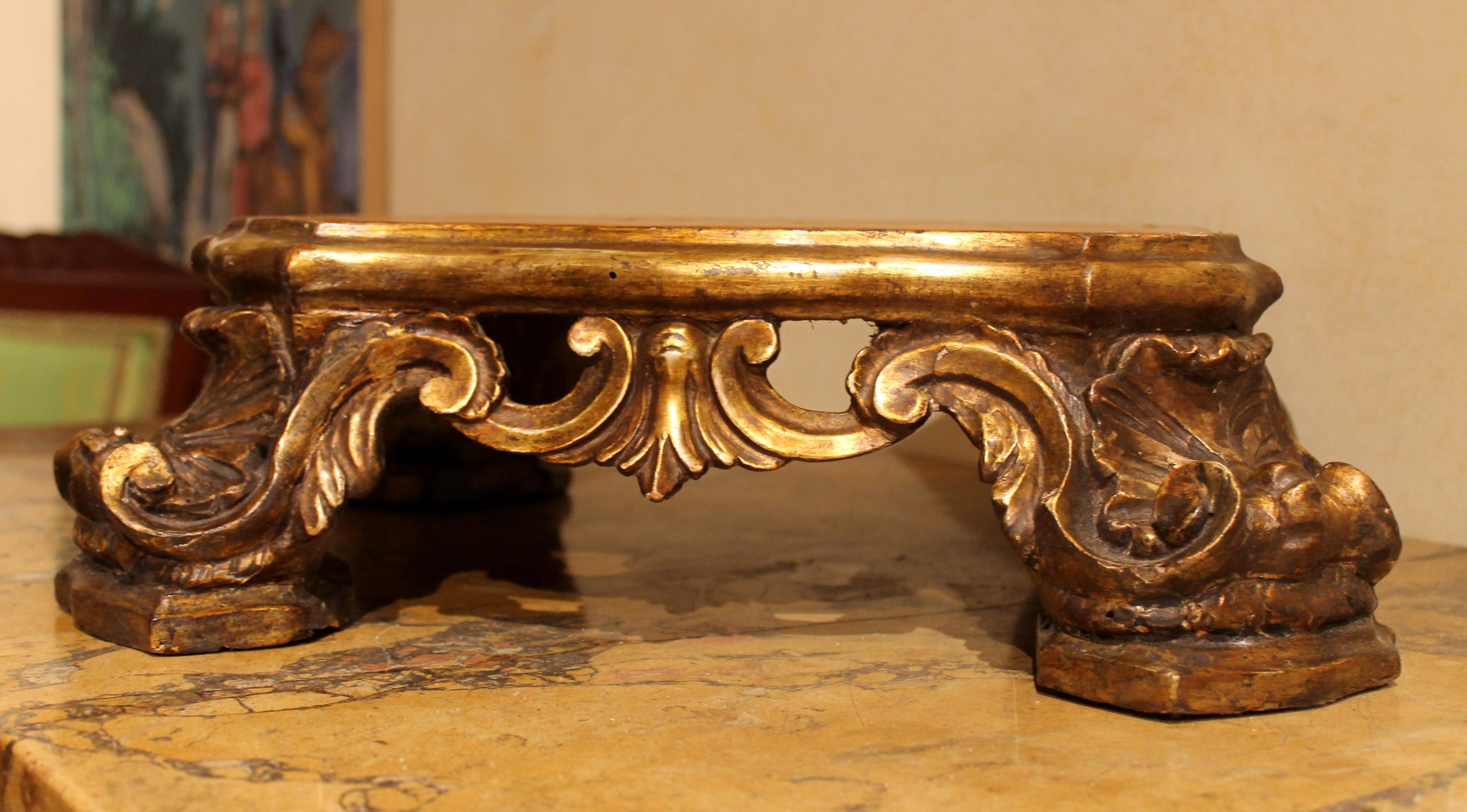 Hand-Carved Italian Baroque Period Hand Carved, Gilded and Lacquered Wooden Base or Stand