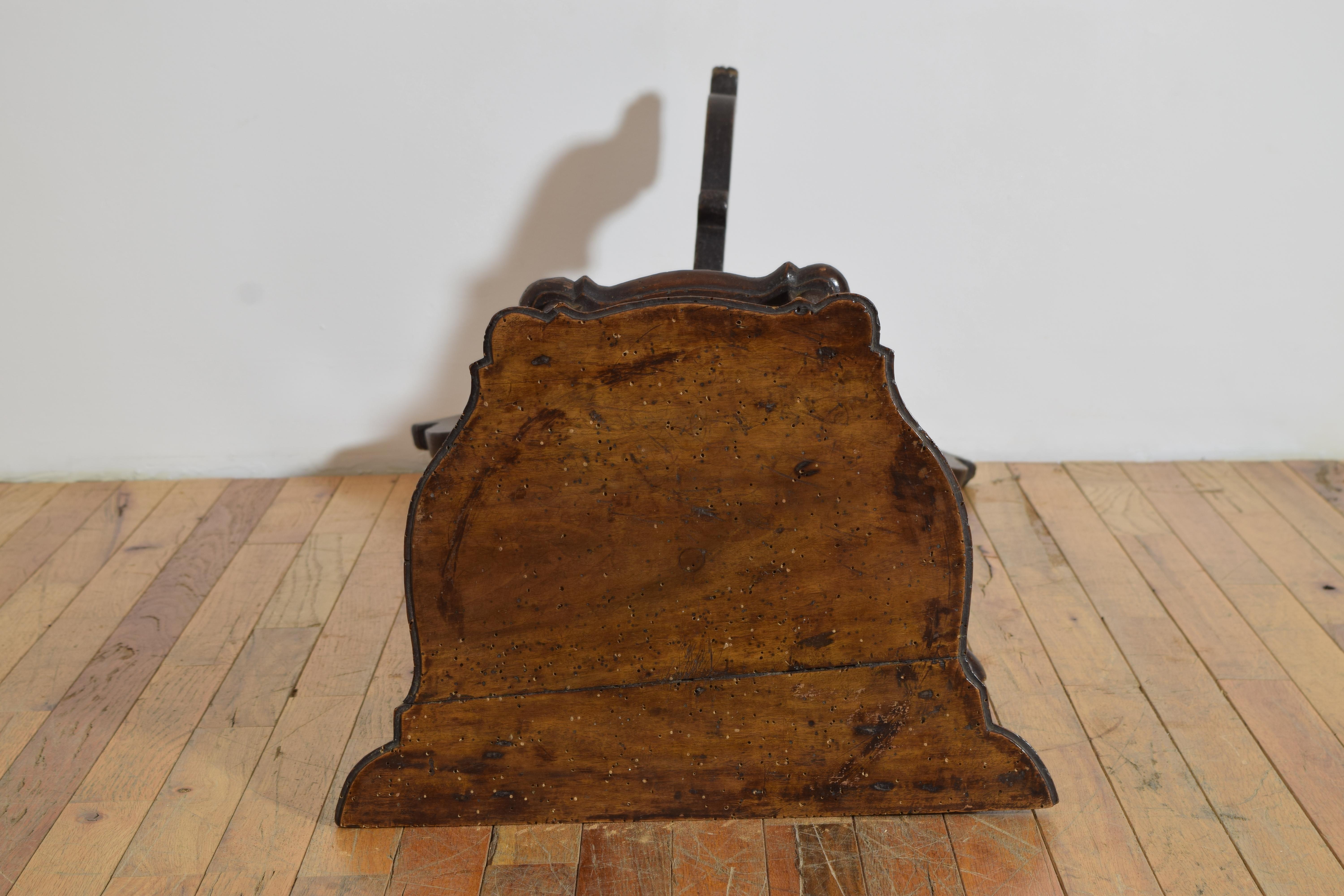 Italian Baroque Period Walnut Altar Console Table, mid 17th century For Sale 6