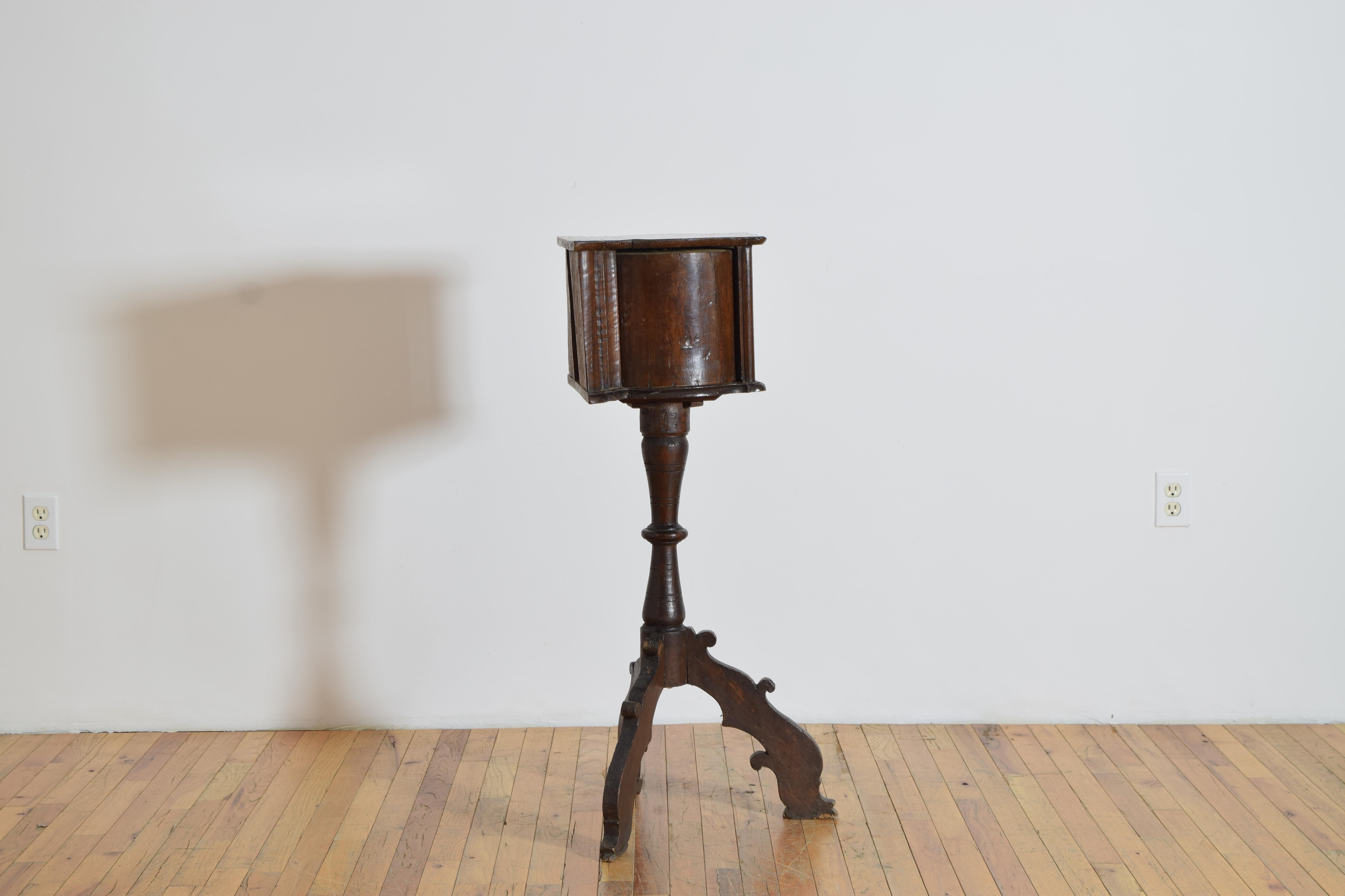 Mid-17th Century Italian Baroque Period Walnut Altar Console Table, mid 17th century For Sale