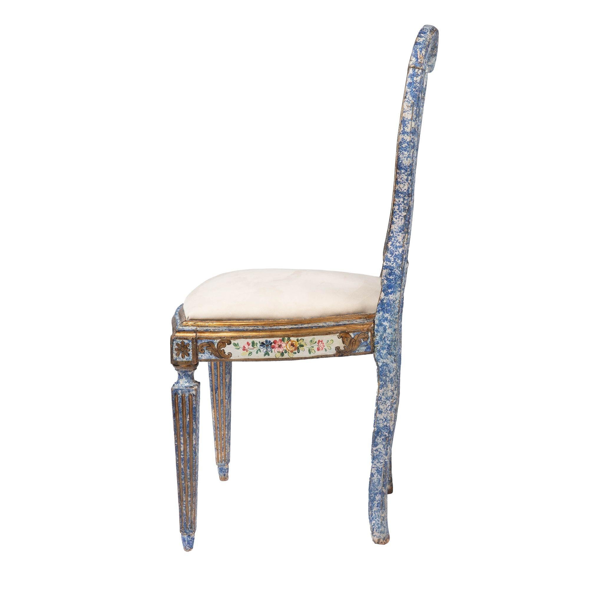 Italienischer Barock-Beistellstuhl „Queen Anne“ mit original lackierter Dekoration (1700er Jahre) im Zustand „Gut“ im Angebot in Kenilworth, IL