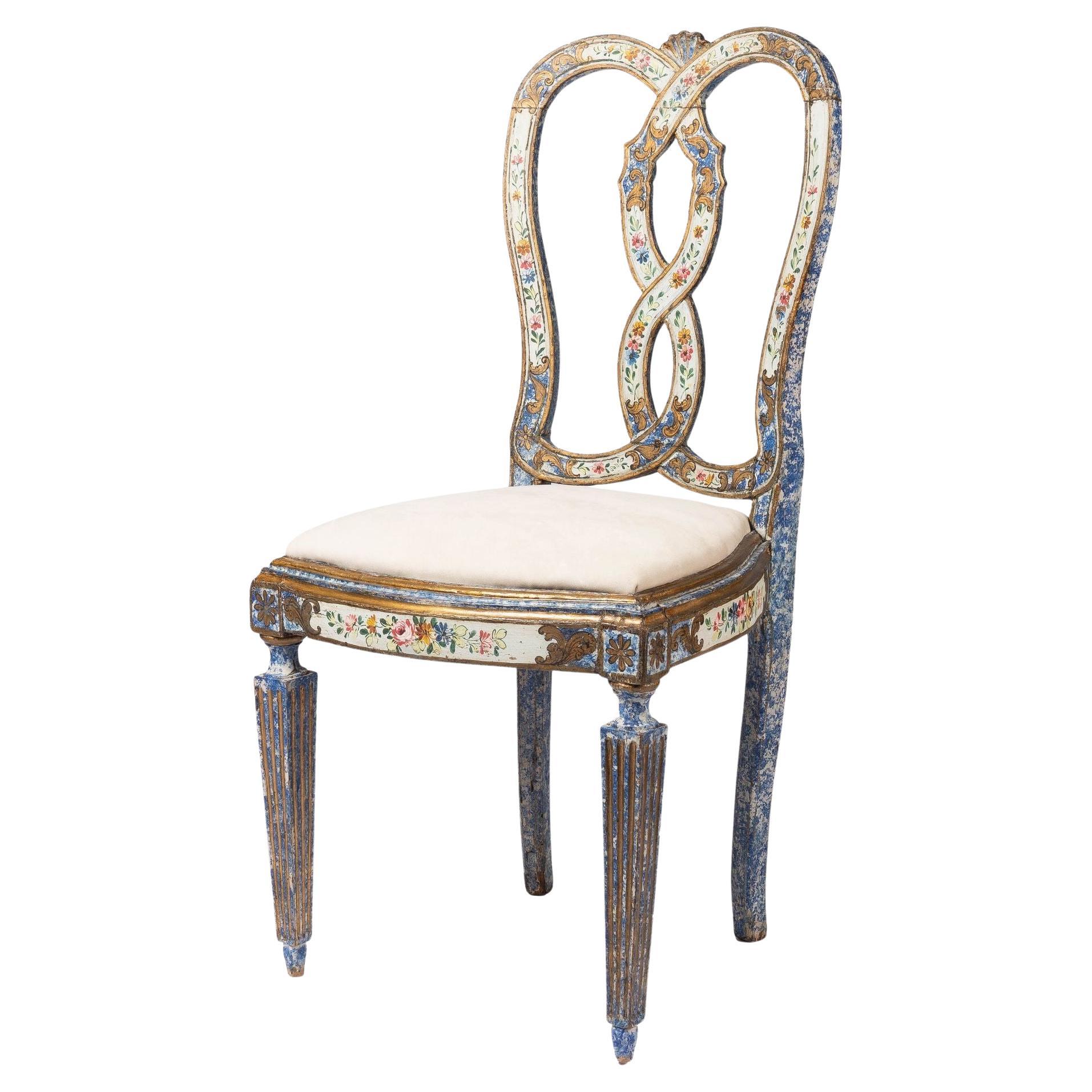 Italienischer Barock-Beistellstuhl „Queen Anne“ mit original lackierter Dekoration (1700er Jahre) im Angebot