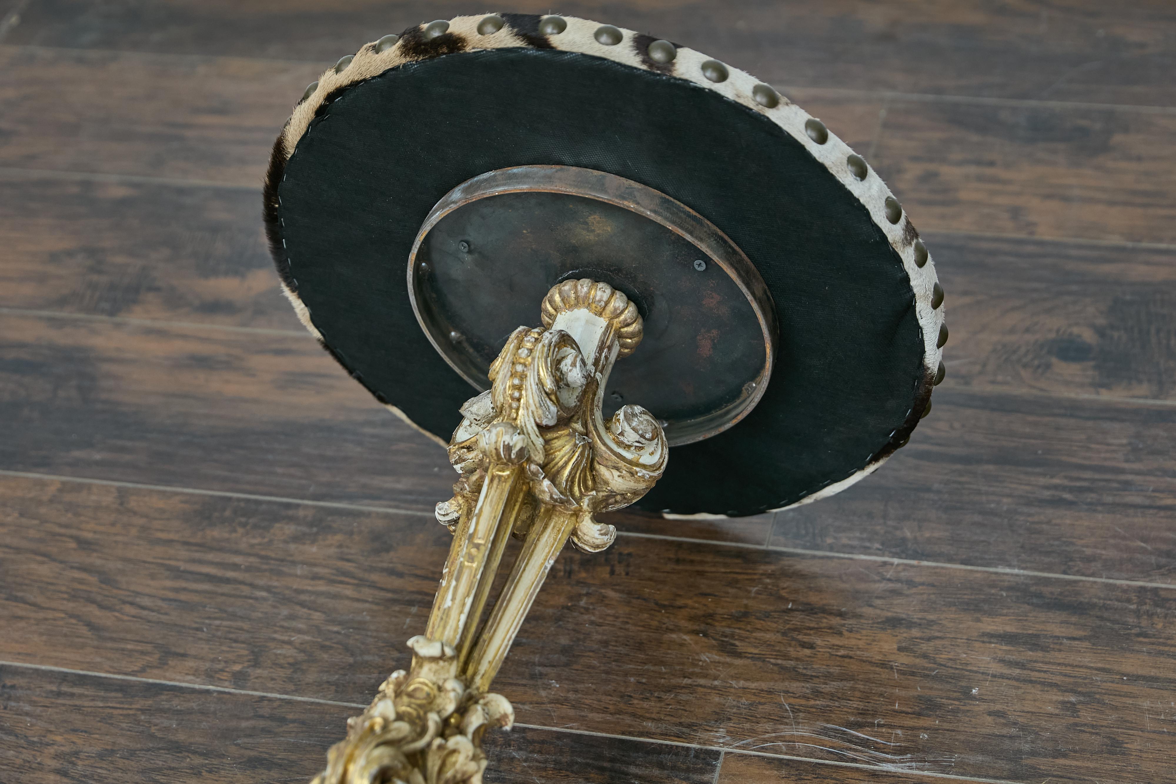 Italian Baroque Revival 19th-Century Carved Gilt Table with Zebra Hide Top For Sale 6