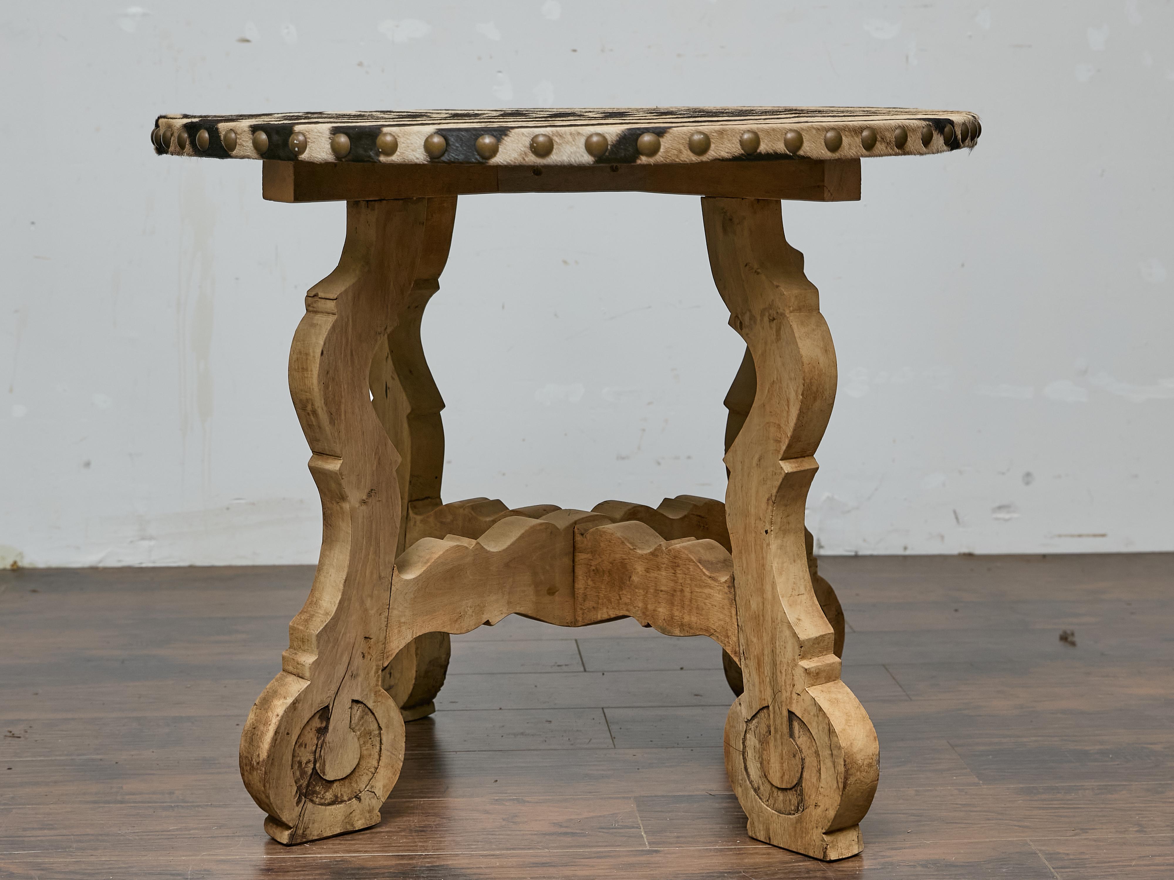 Italian Baroque Revival Bleached Walnut Table with Zebra Hide Top, 19th Century For Sale 5