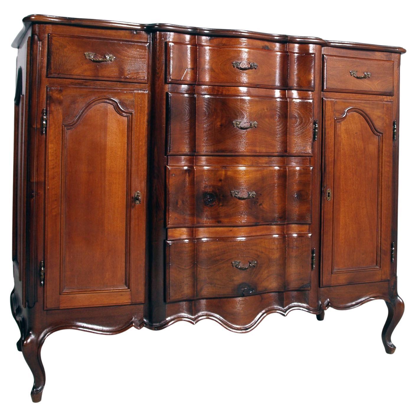 Magnificent Italian sideboard by Michele Bonciani & Figli, a renowned cabinetmaker active in Cascina (Pisa) during the late 19th and early 20th centuries. This piece is a refined example of the Tuscan Baroque Revival style, entirely handcrafted from