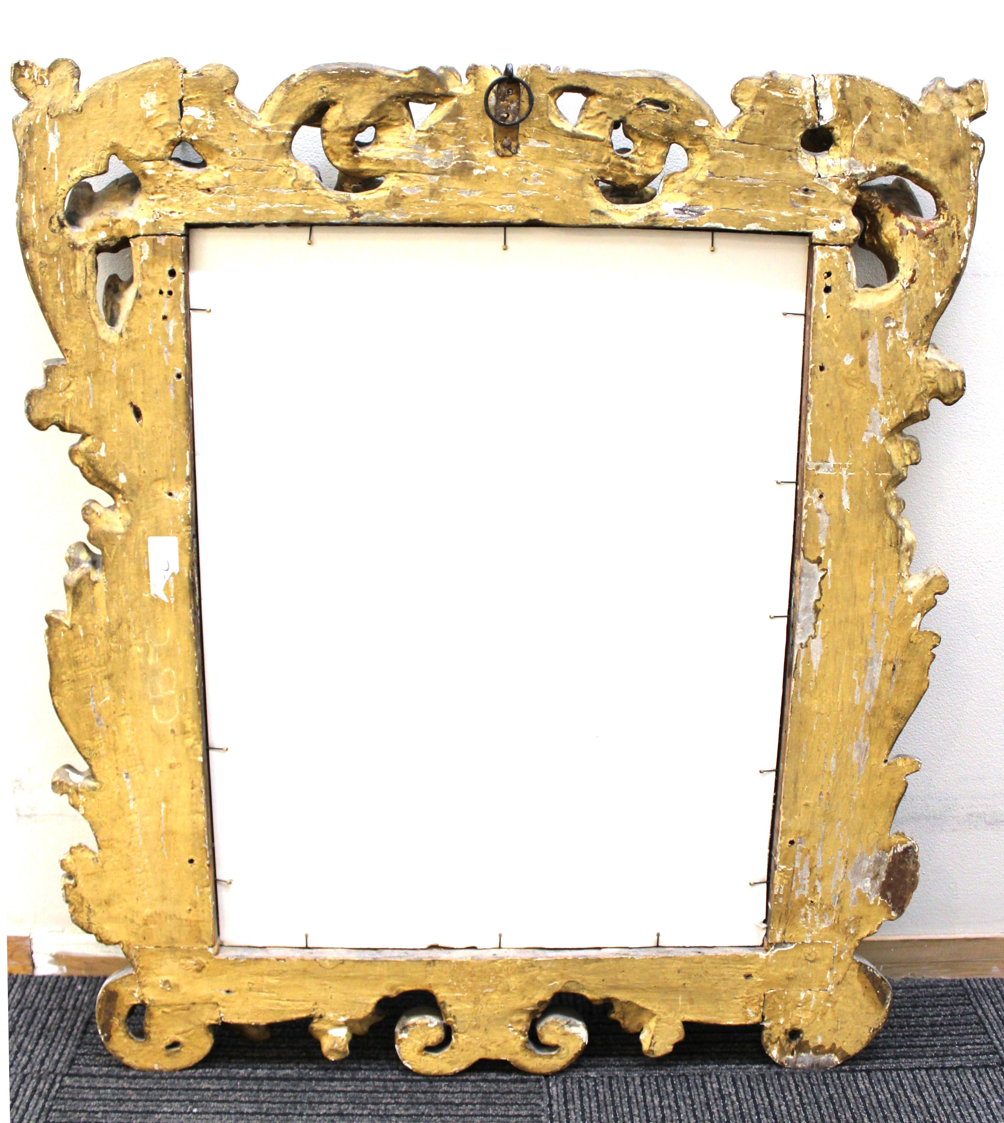 Italian Baroque Sculpted Giltwood Mirror with Acanthus Leaves Decor 11